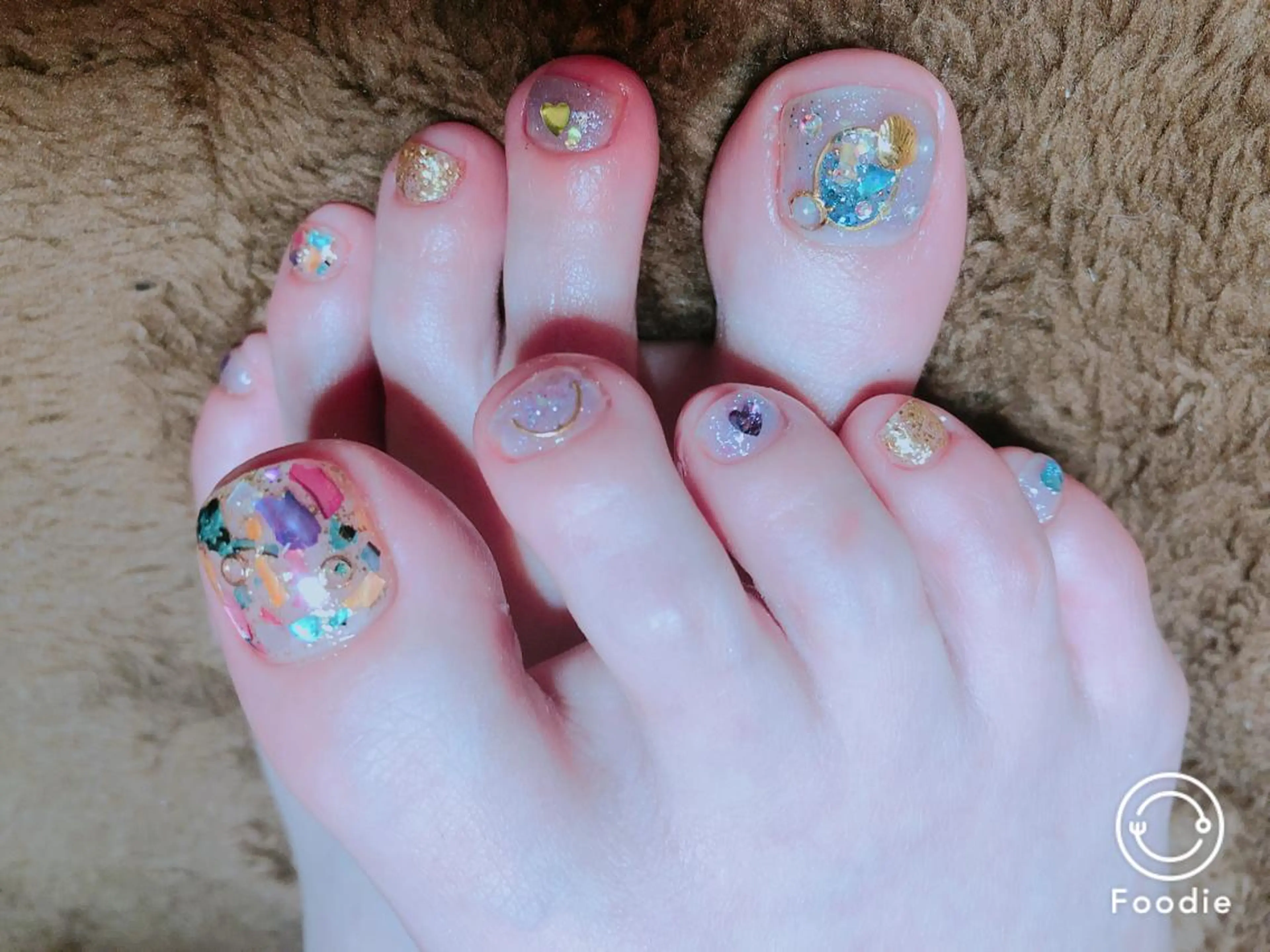 ミディアム ネイル フットネイル 長さ出し専門 nynaのネイルデザイン