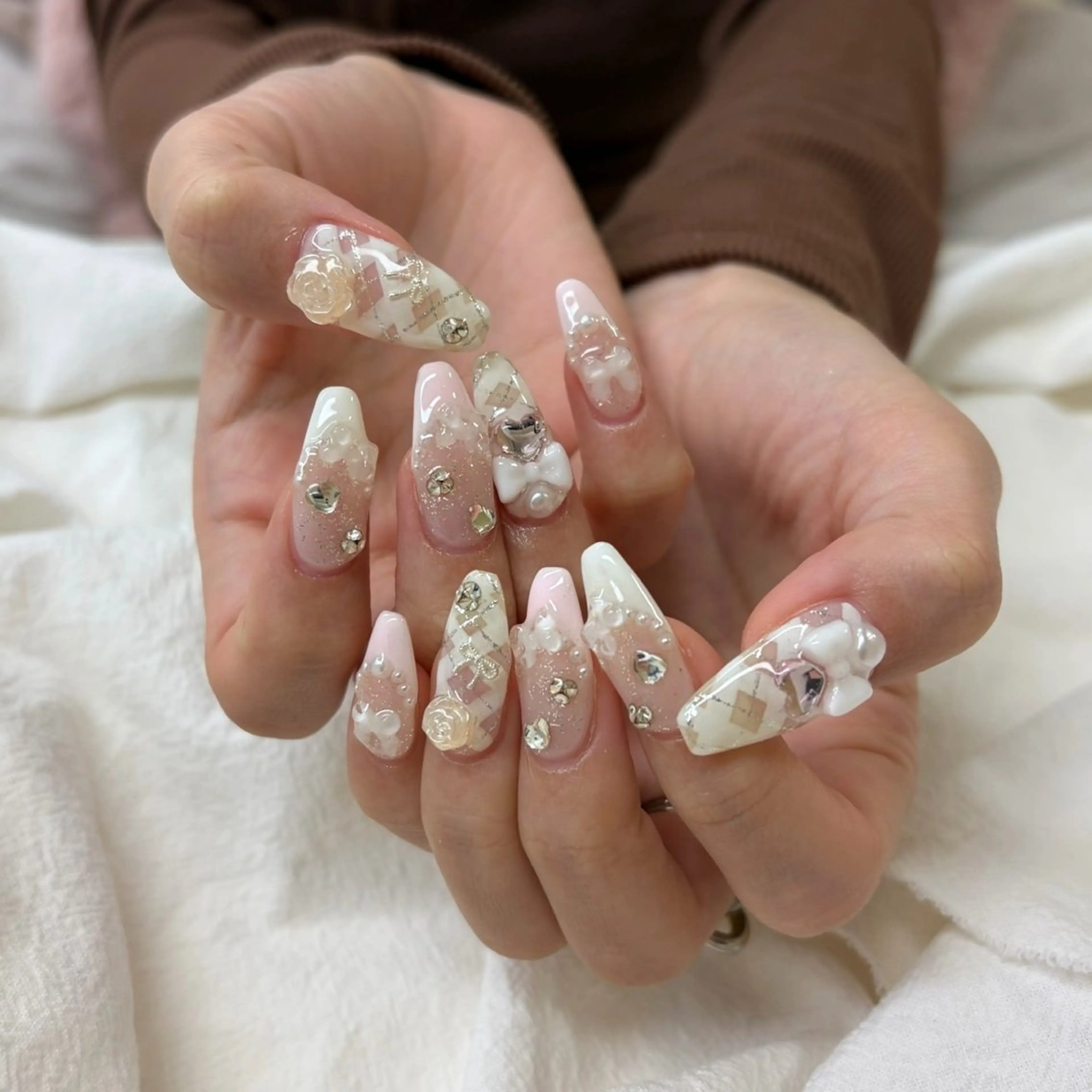 ロング ハンドネイル ネイルJaol 池袋のネイルデザイン