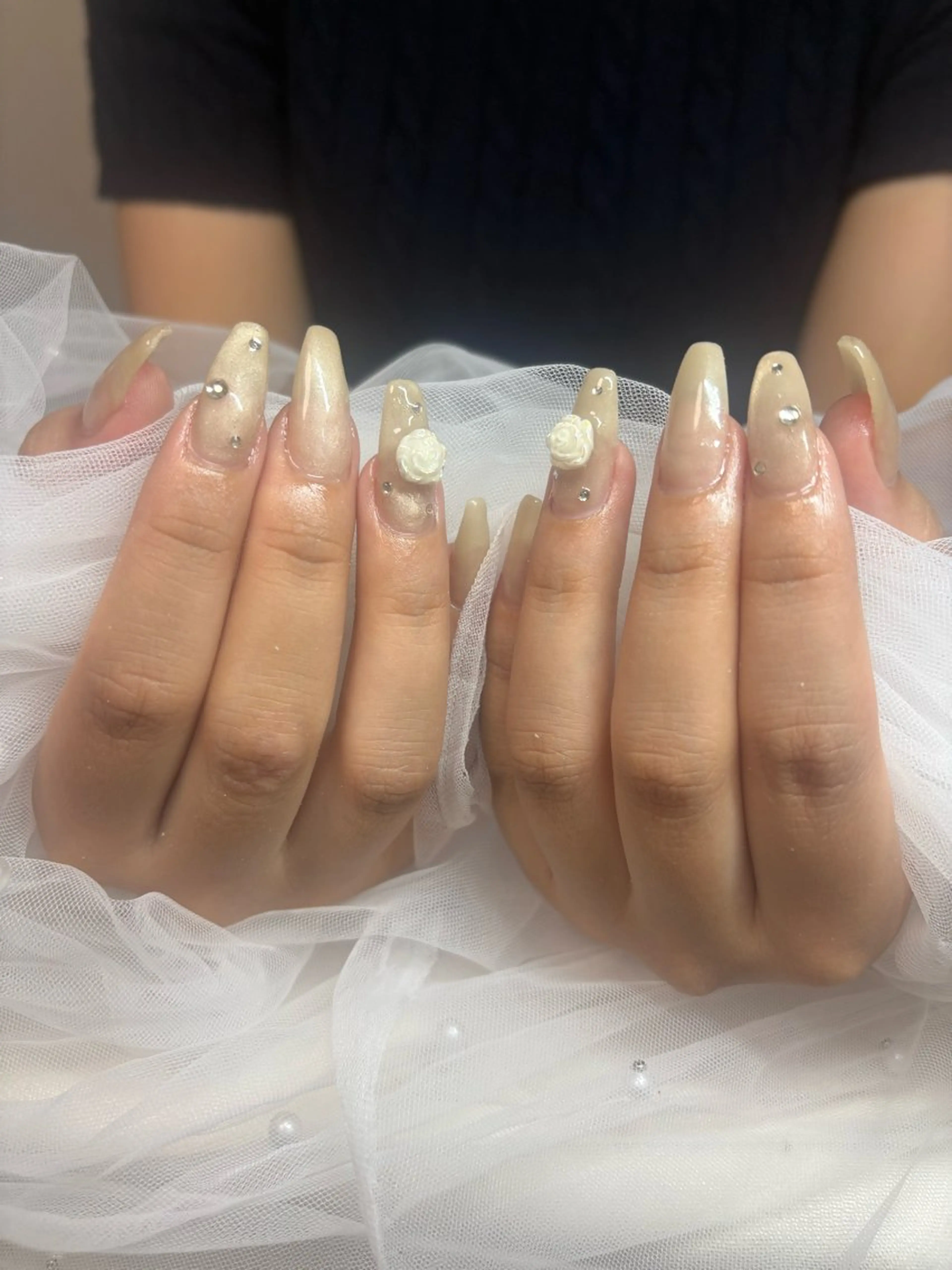 ネイル 黒須莉奈 IRYのネイルデザイン