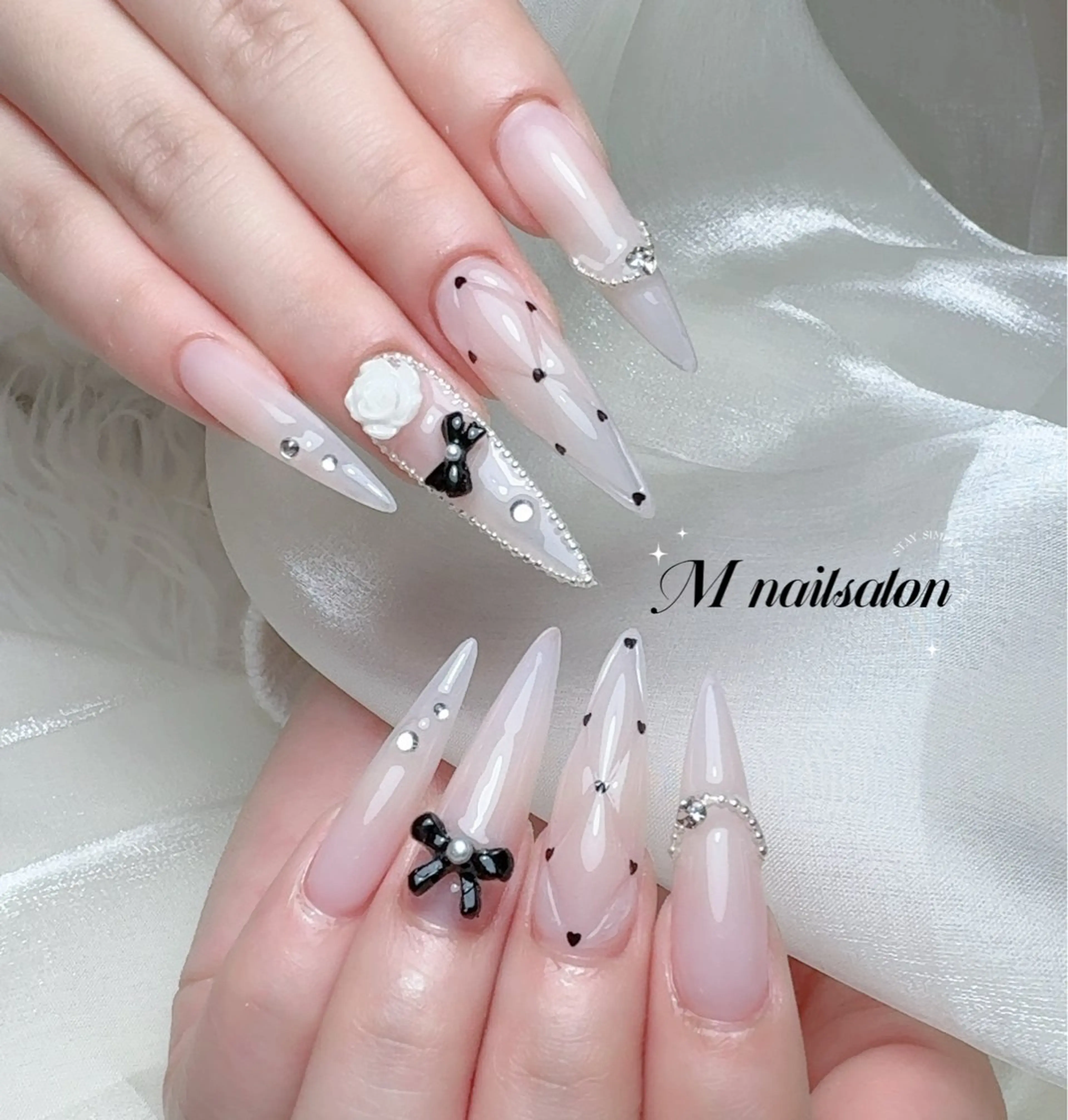 ネイル ハンドネイル M🌷nail 長さだし専門店のネイルデザイン