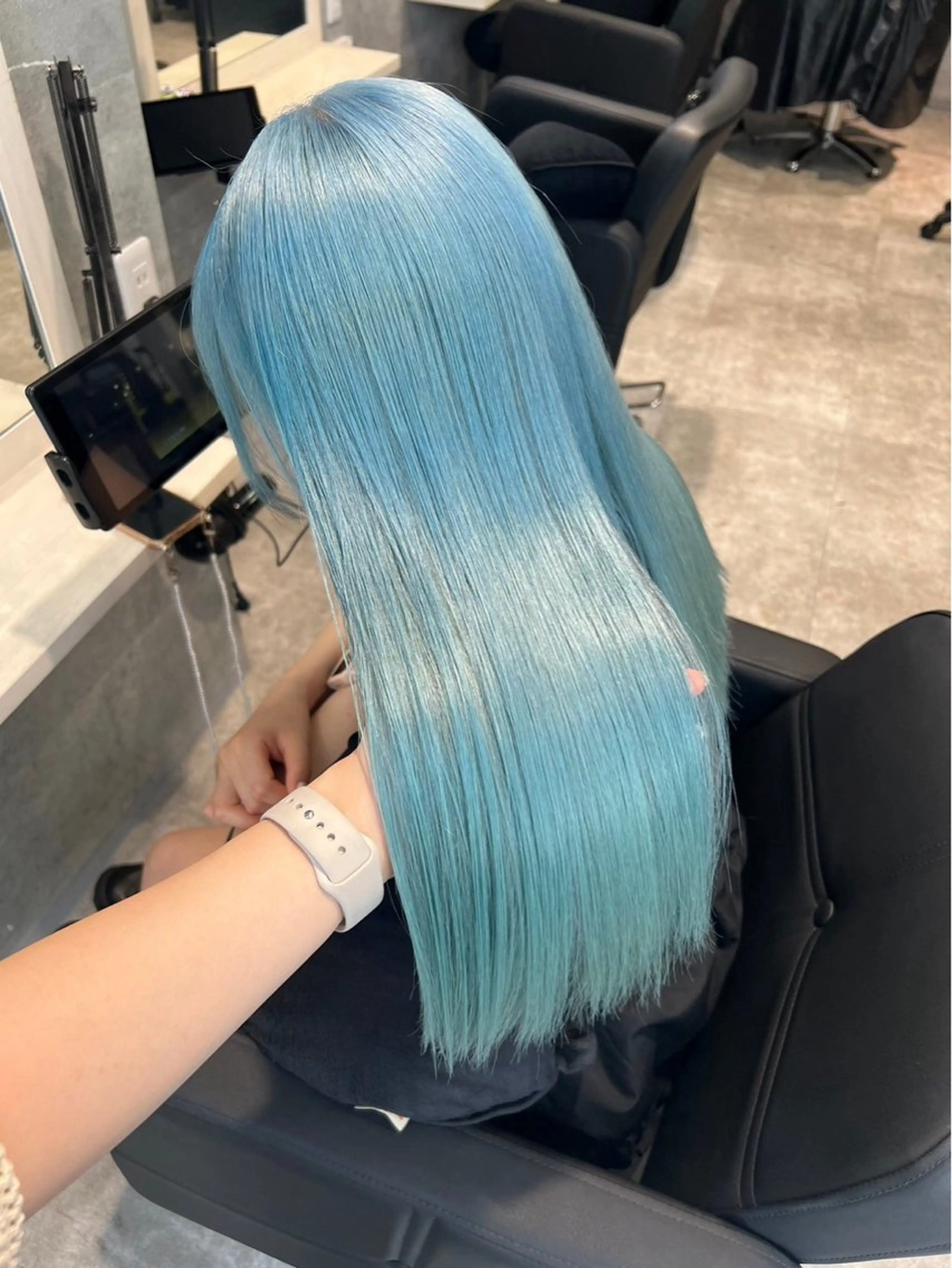 ロング 疋田 翼のヘアスタイル