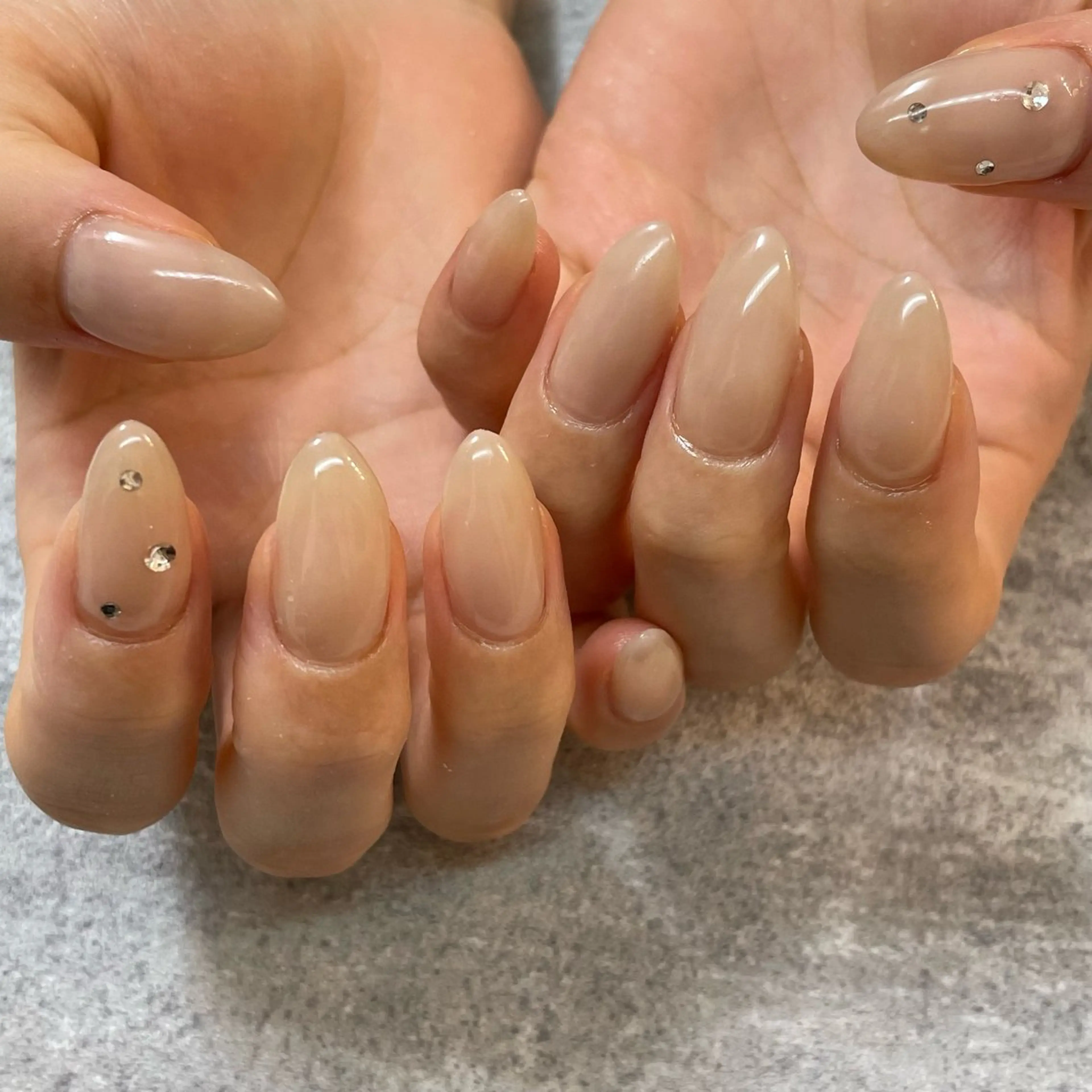 ネイル ハンドネイル カメレオン京橋🌻 草葉由佳のネイルデザイン