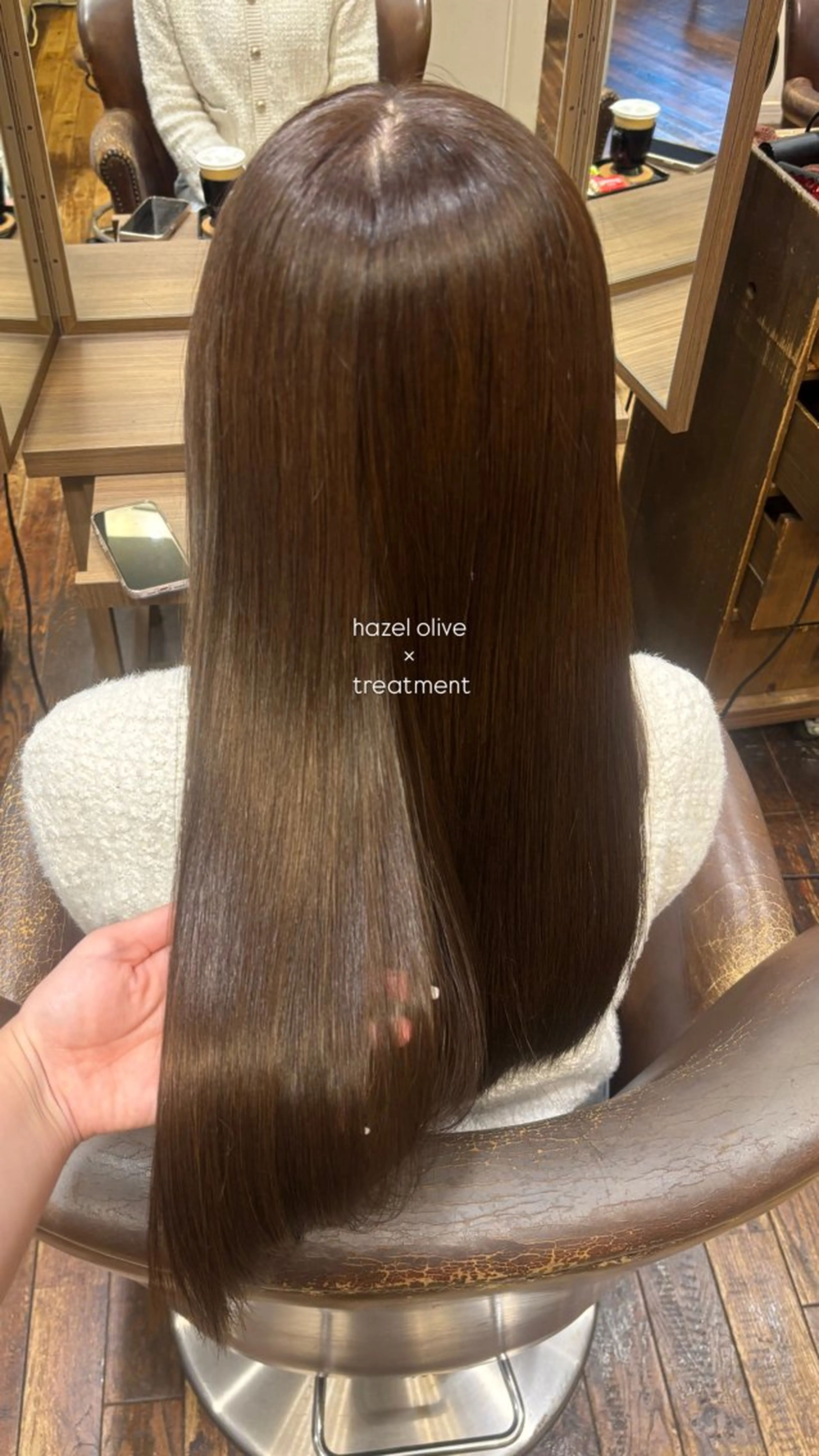 カラー 髪質改善 カット ヘアカラー トリートメント KAREN/ 透明感カラーのヘアスタイル