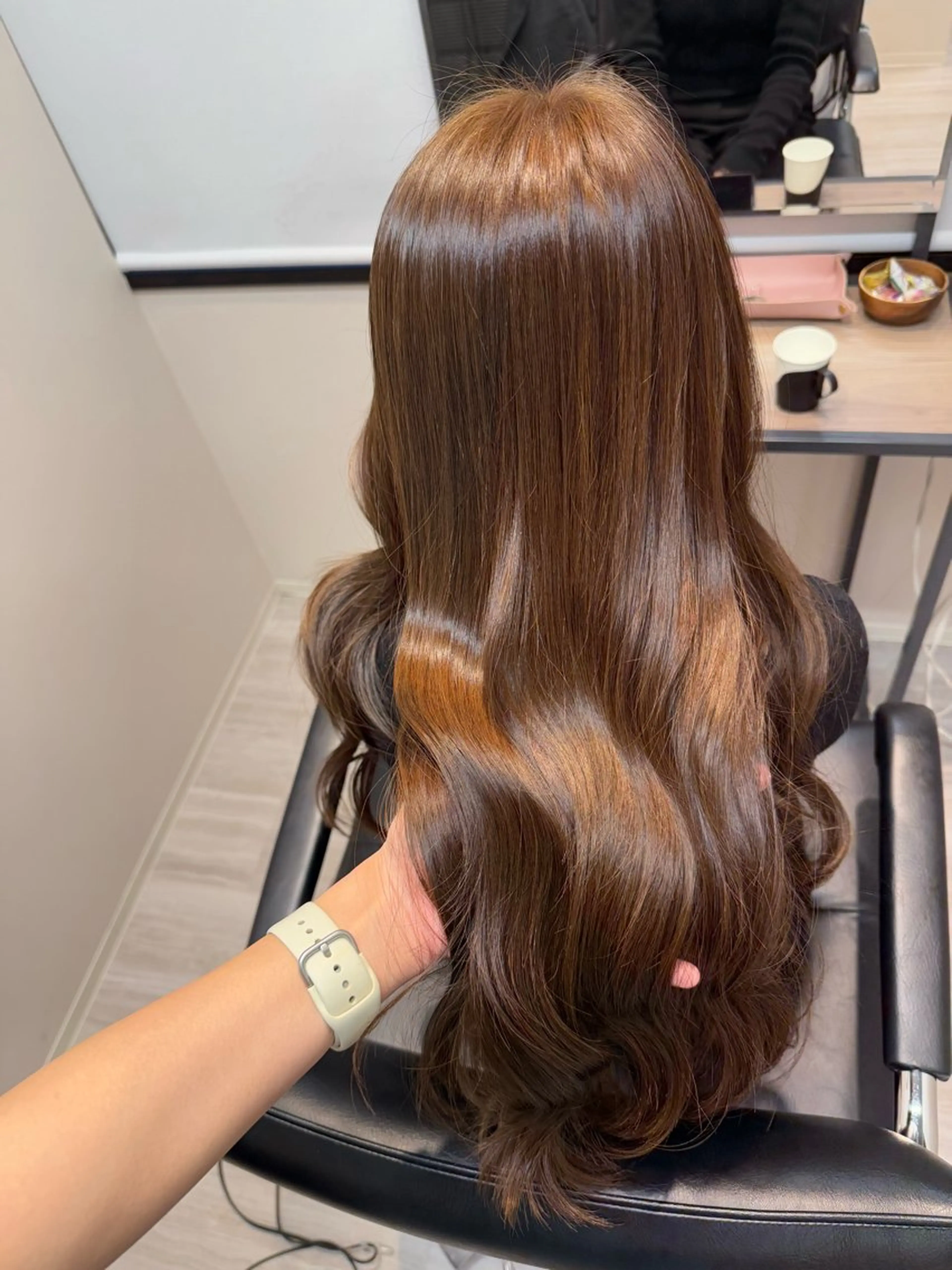 ロング チナツ ，のヘアスタイル