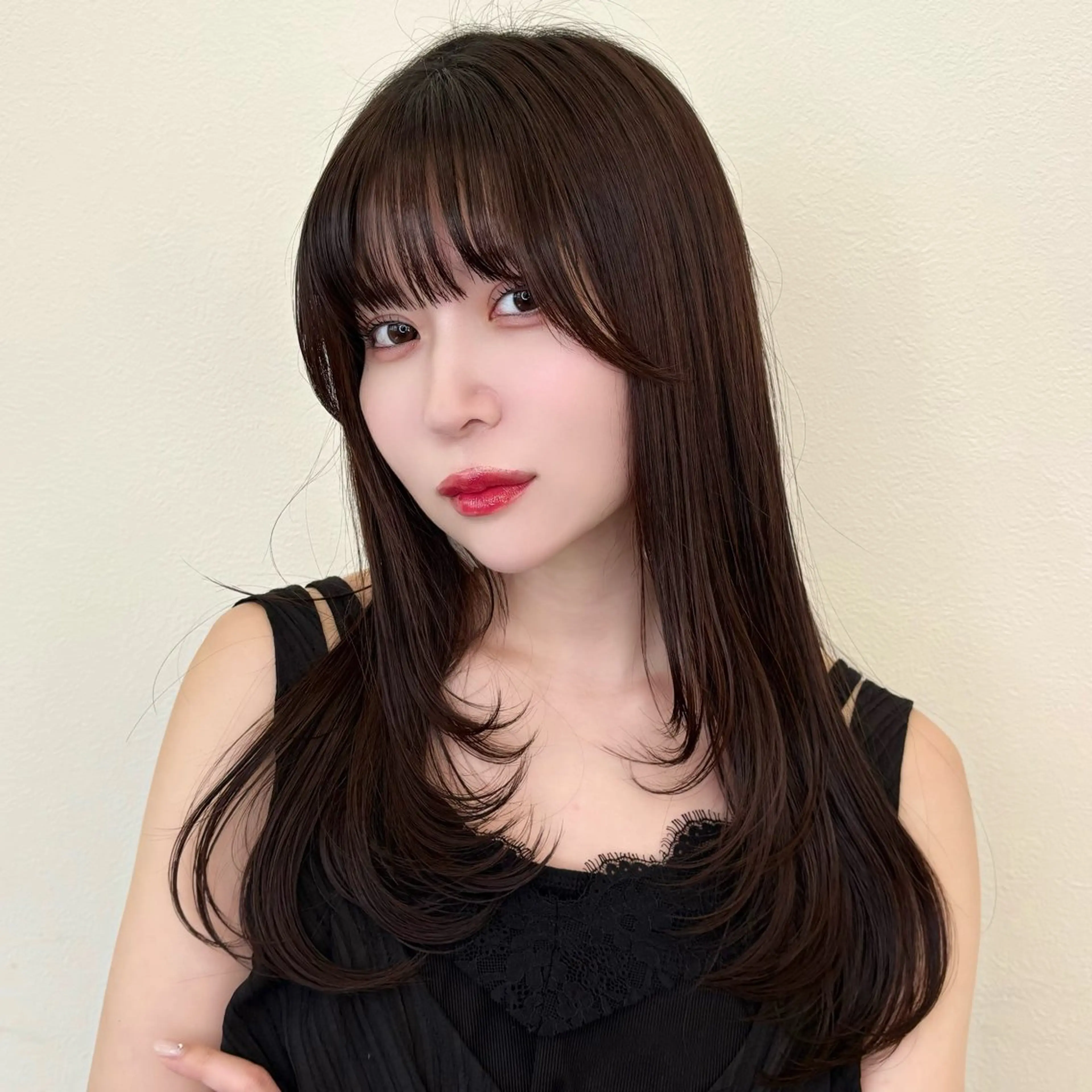 セミロング 顔まわりレイヤー 顔周りカット レイヤーカット カット ヘアカラー トリートメント Ayano‪‪🎀似 合わせ×透明感🎀のヘアスタイル