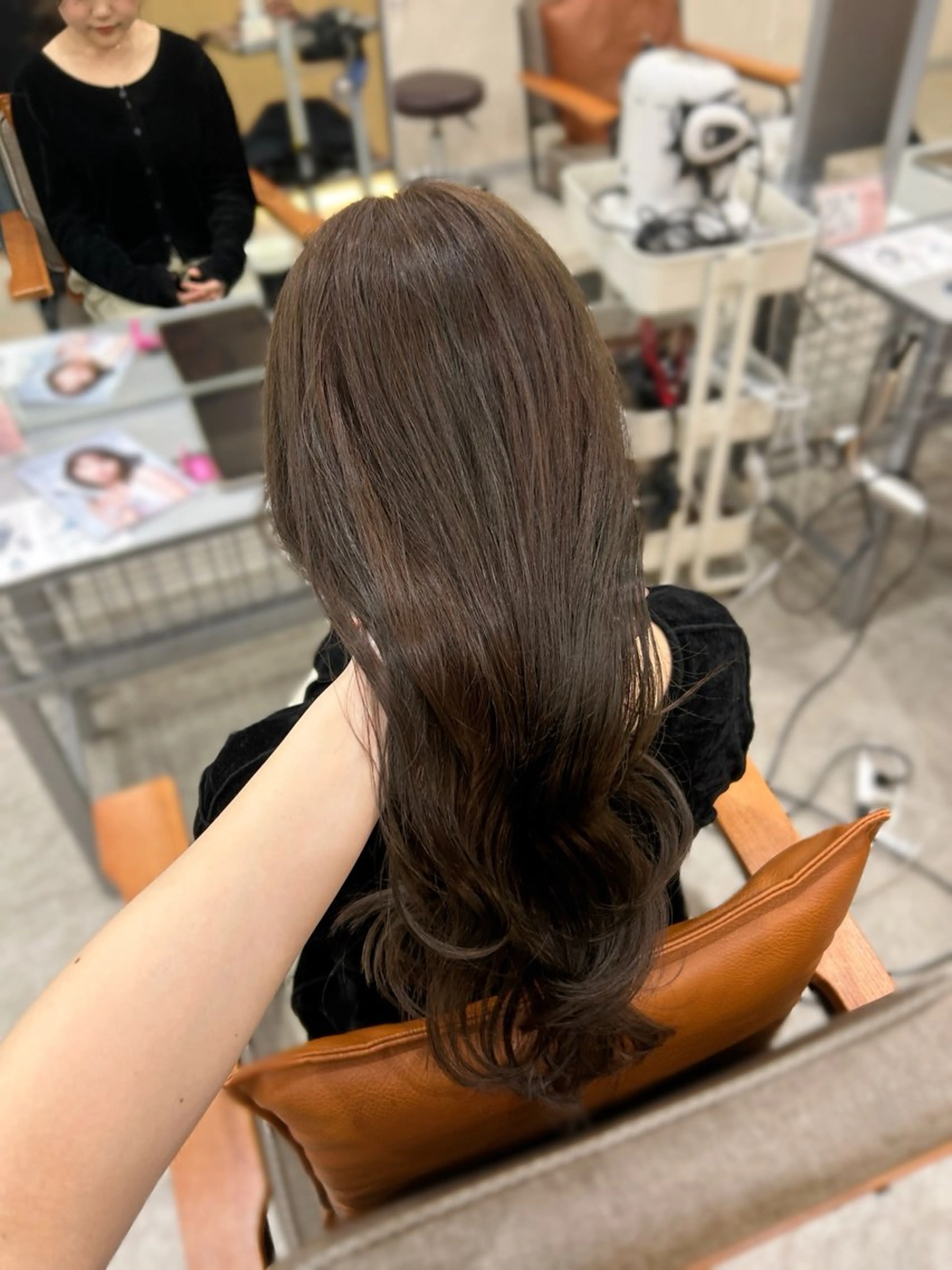 ロング ヘアカラー トリートメント MIDORI🎀 透明感/ベージュのヘアスタイル