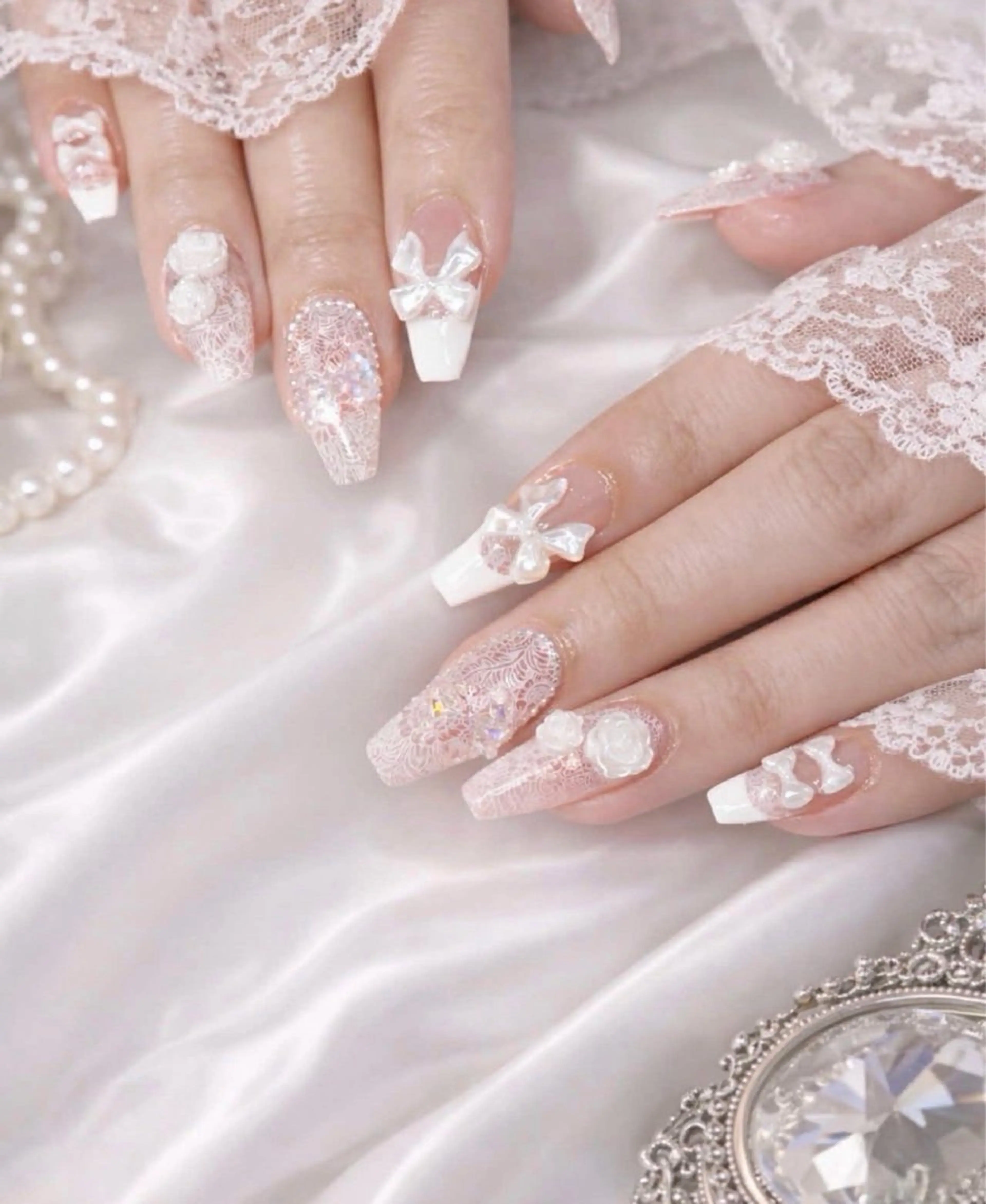 ハンドネイル 波 なみのネイルデザイン