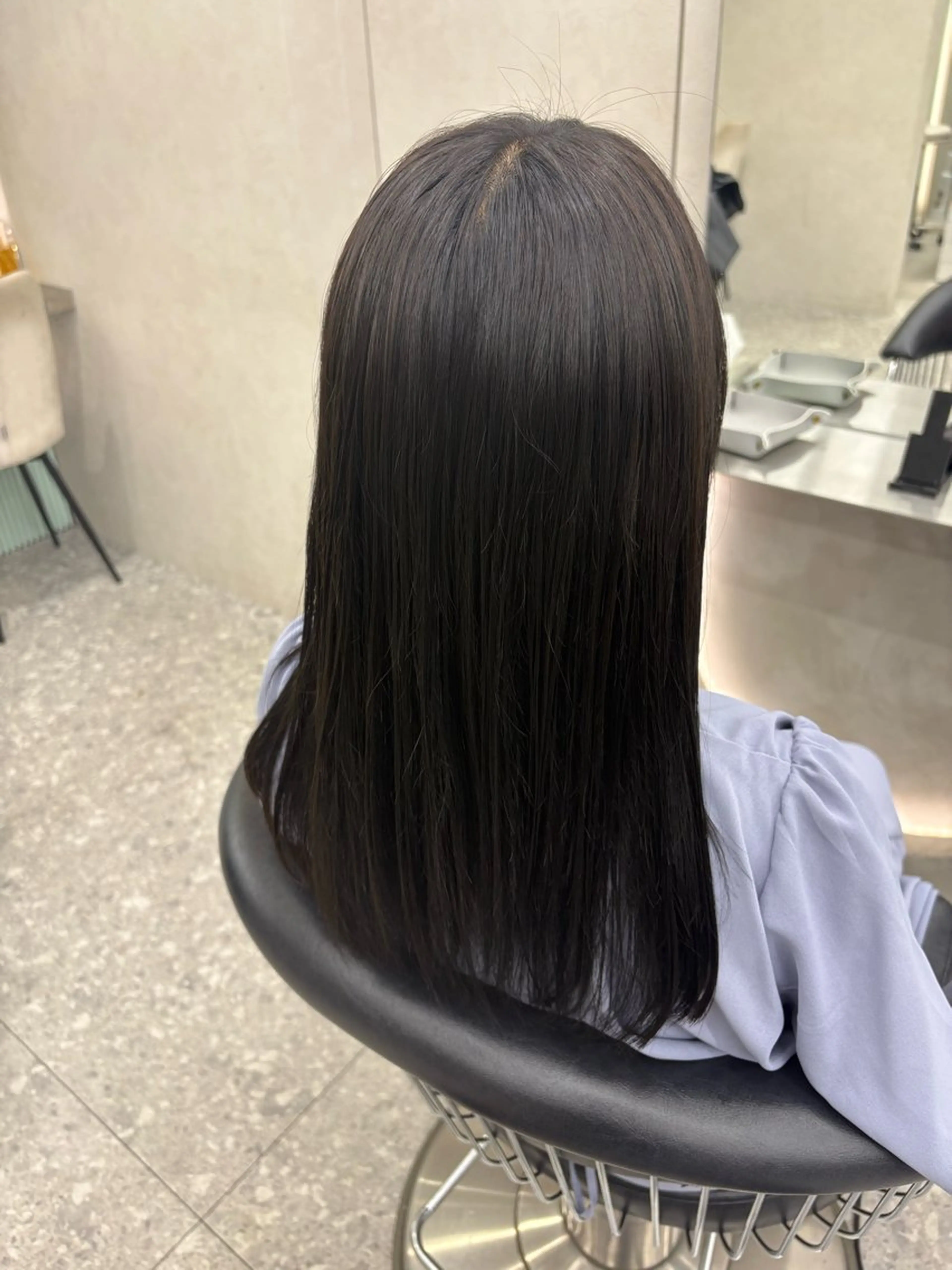 セミロング 韓国風ヘア レイヤーカット Yuta✂︎ 韓国レイヤー🪽のヘアスタイル