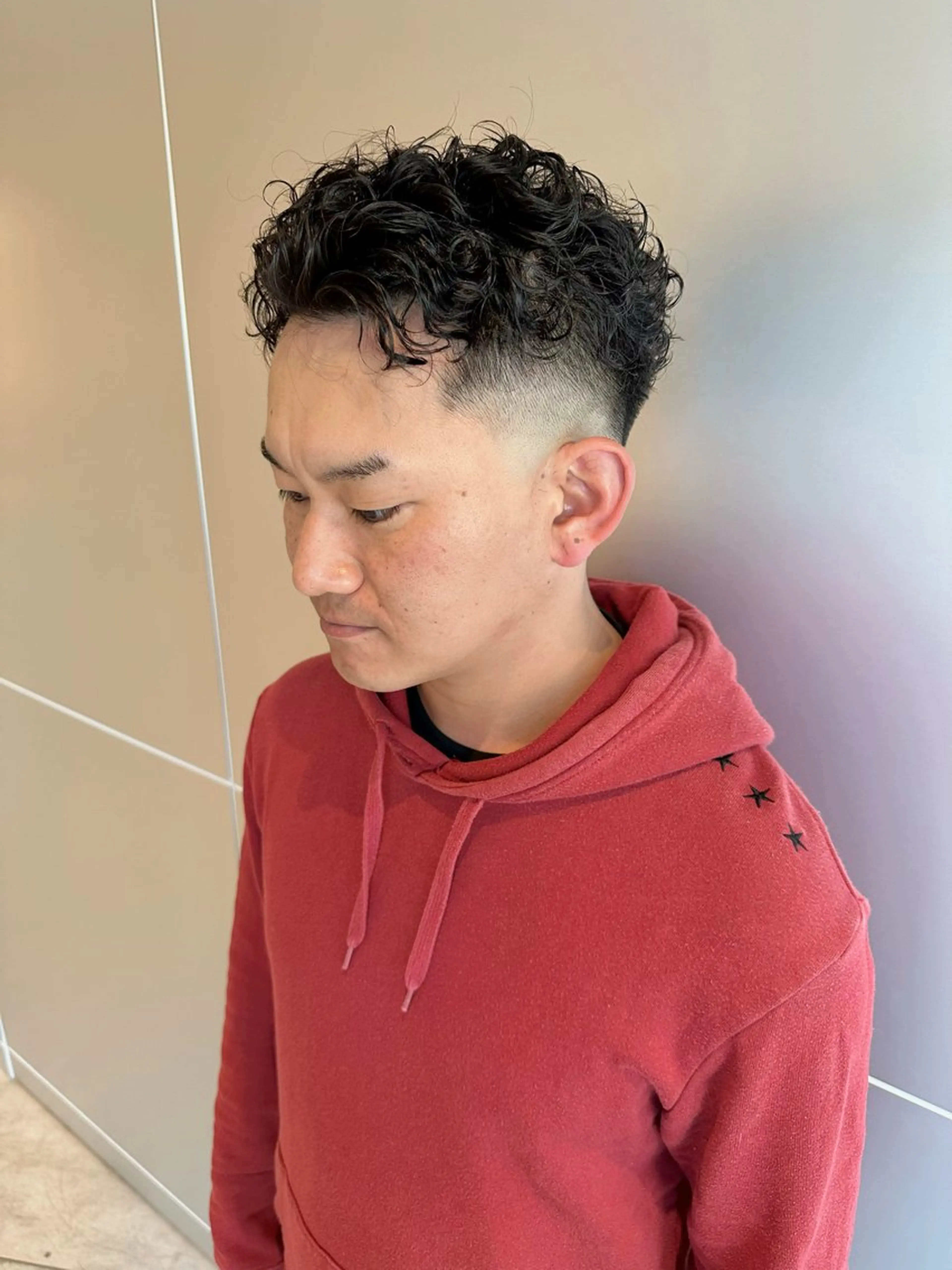 ショート パーマ メンズ フェードカット メンズパーマ 🔥メンズ特化/ パーマ＆カット🌀のヘアスタイル