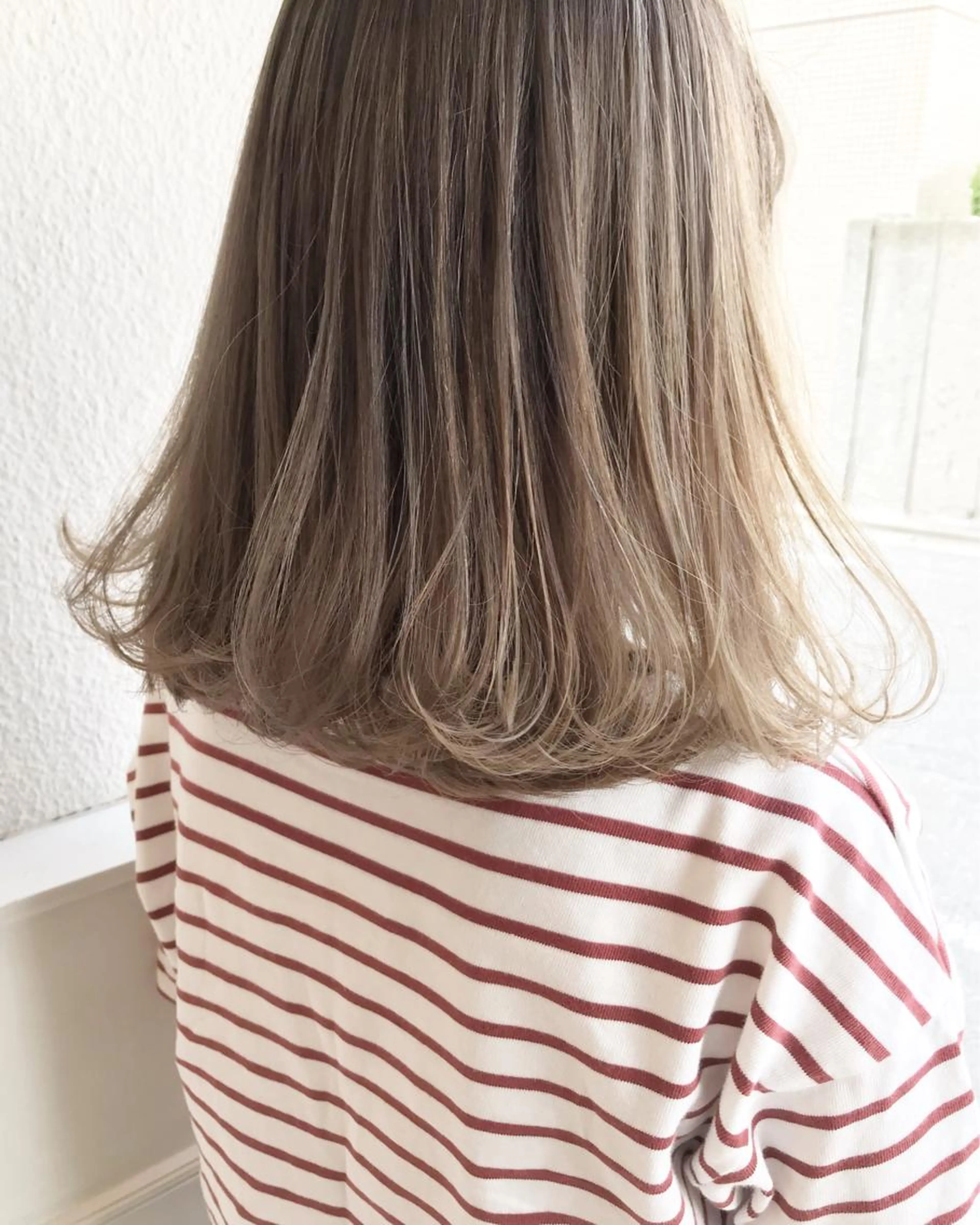 （minimo限定）ケアブリーチで透き通るようなシアーカラー＋トリートメントの写真