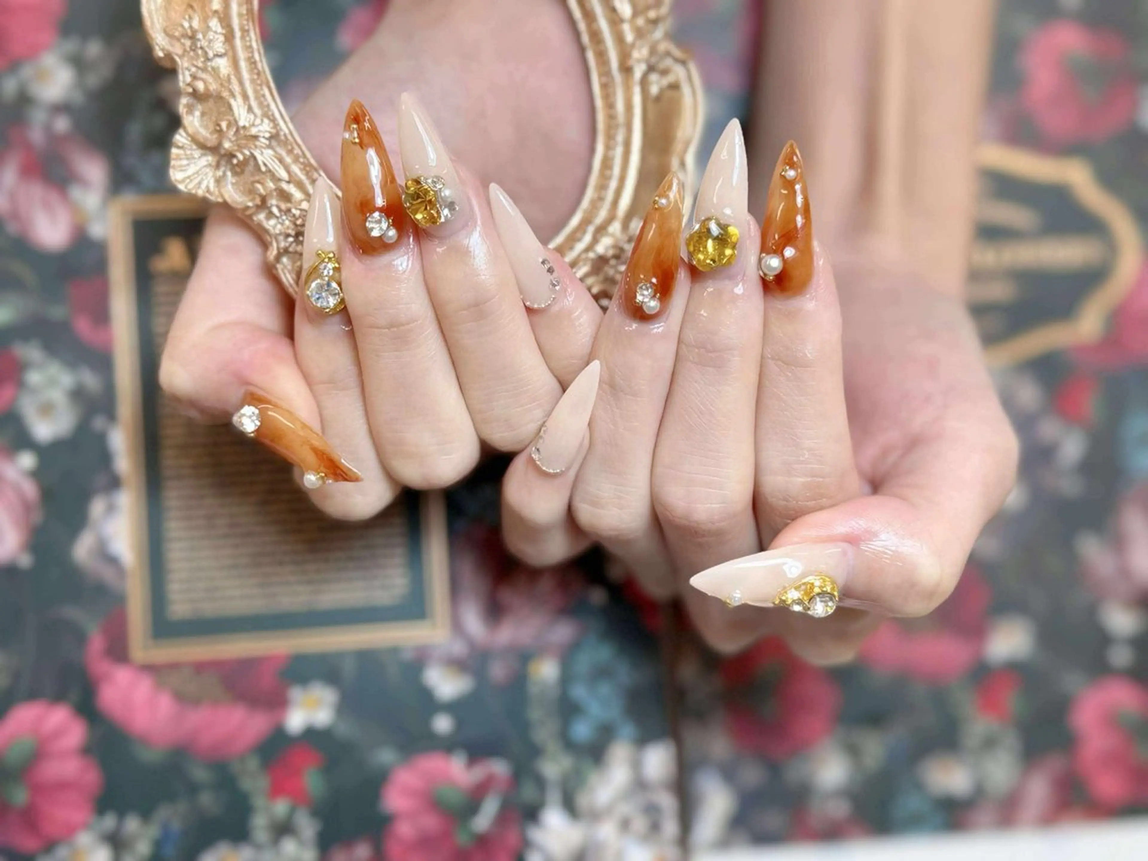 ネイル ハンドネイル ANH NAIL ゴテゴテ専門店💎のネイルデザイン