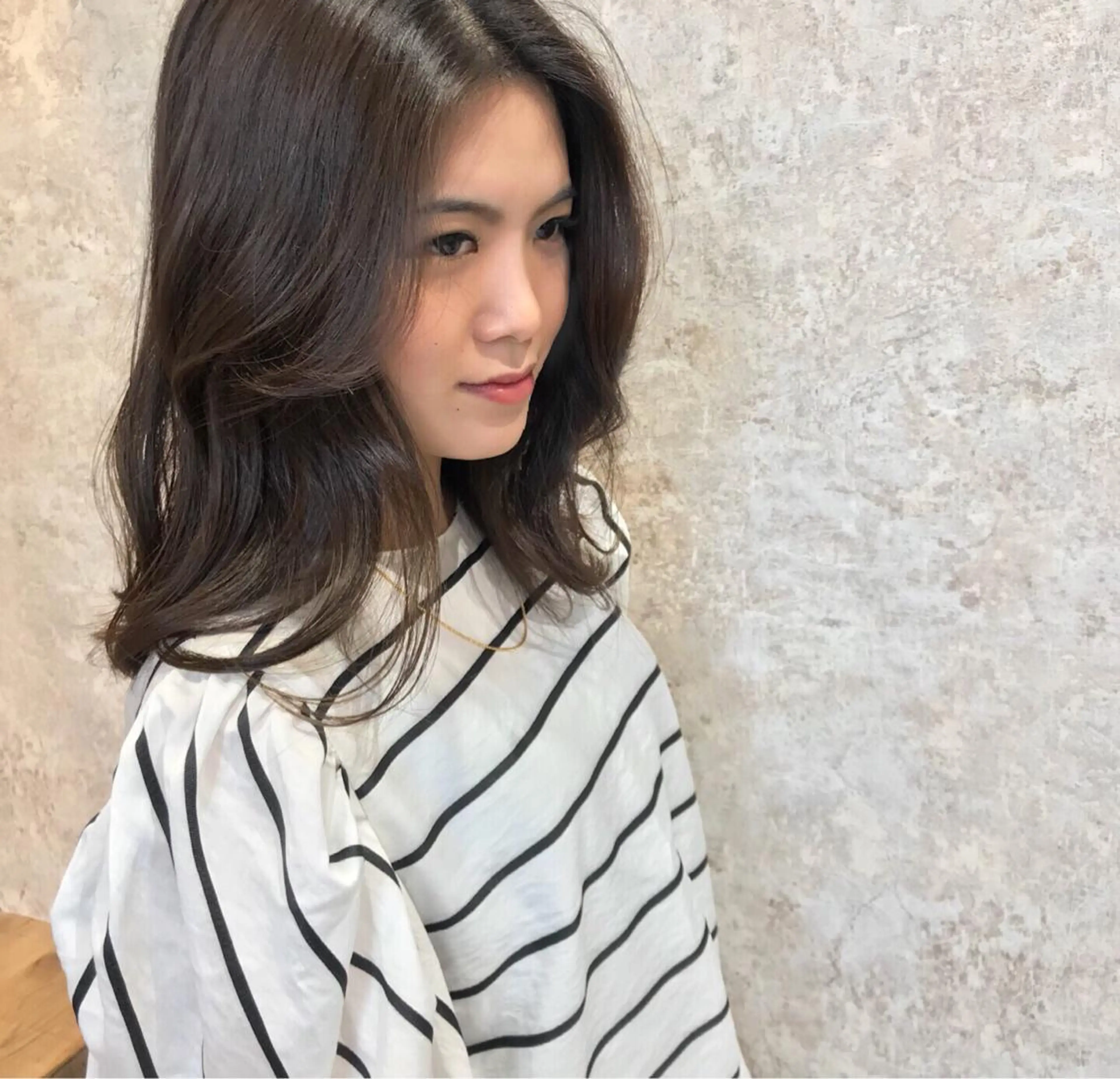 ミディアム カラー ベージュカラー HARUNA/ミセス 大人ショートヘアのヘアスタイル