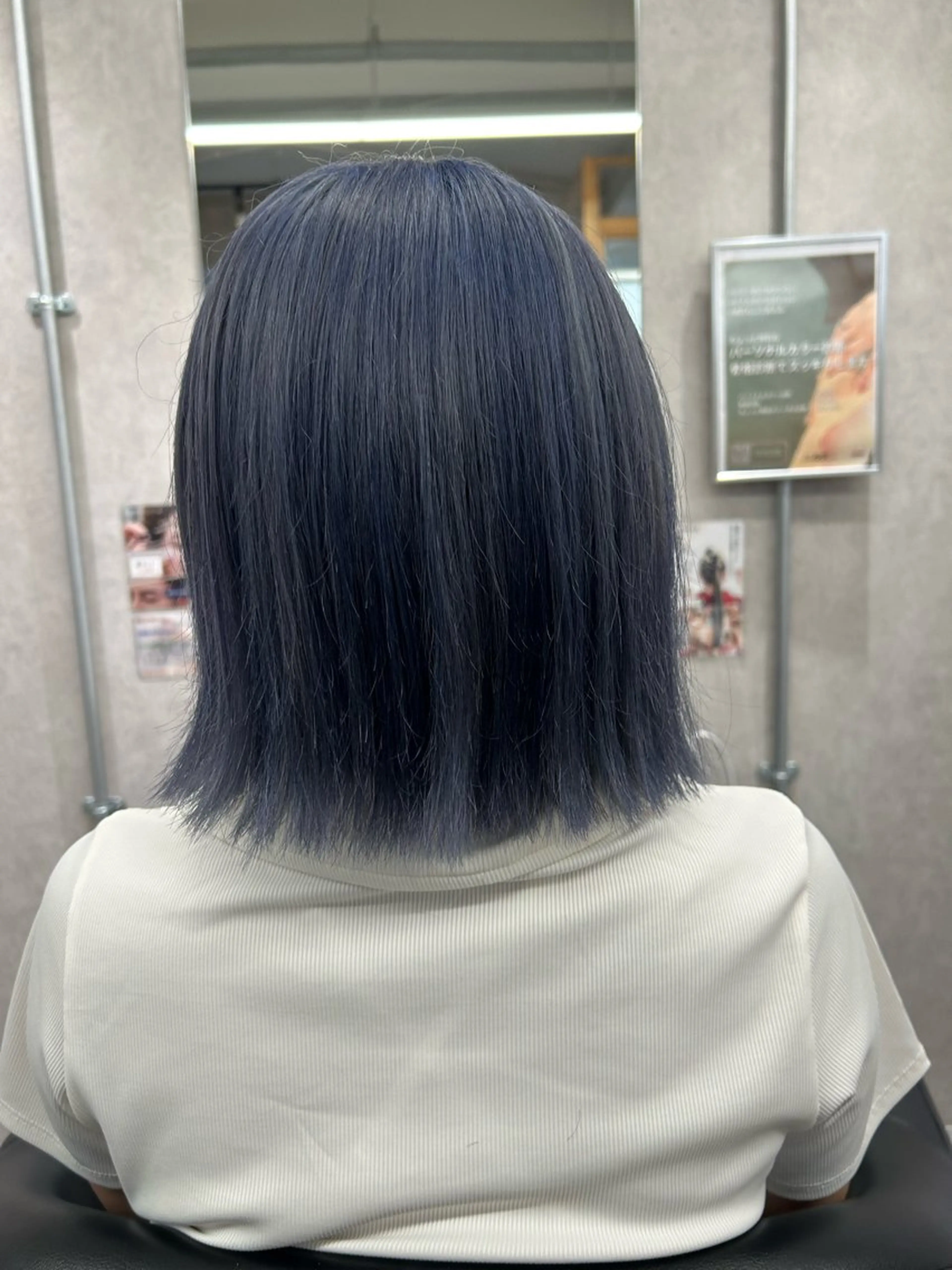 ミディアム ヘアカラー ハイトーン・ボブ 🎀/𝐚𝐨𝐢のヘアスタイル