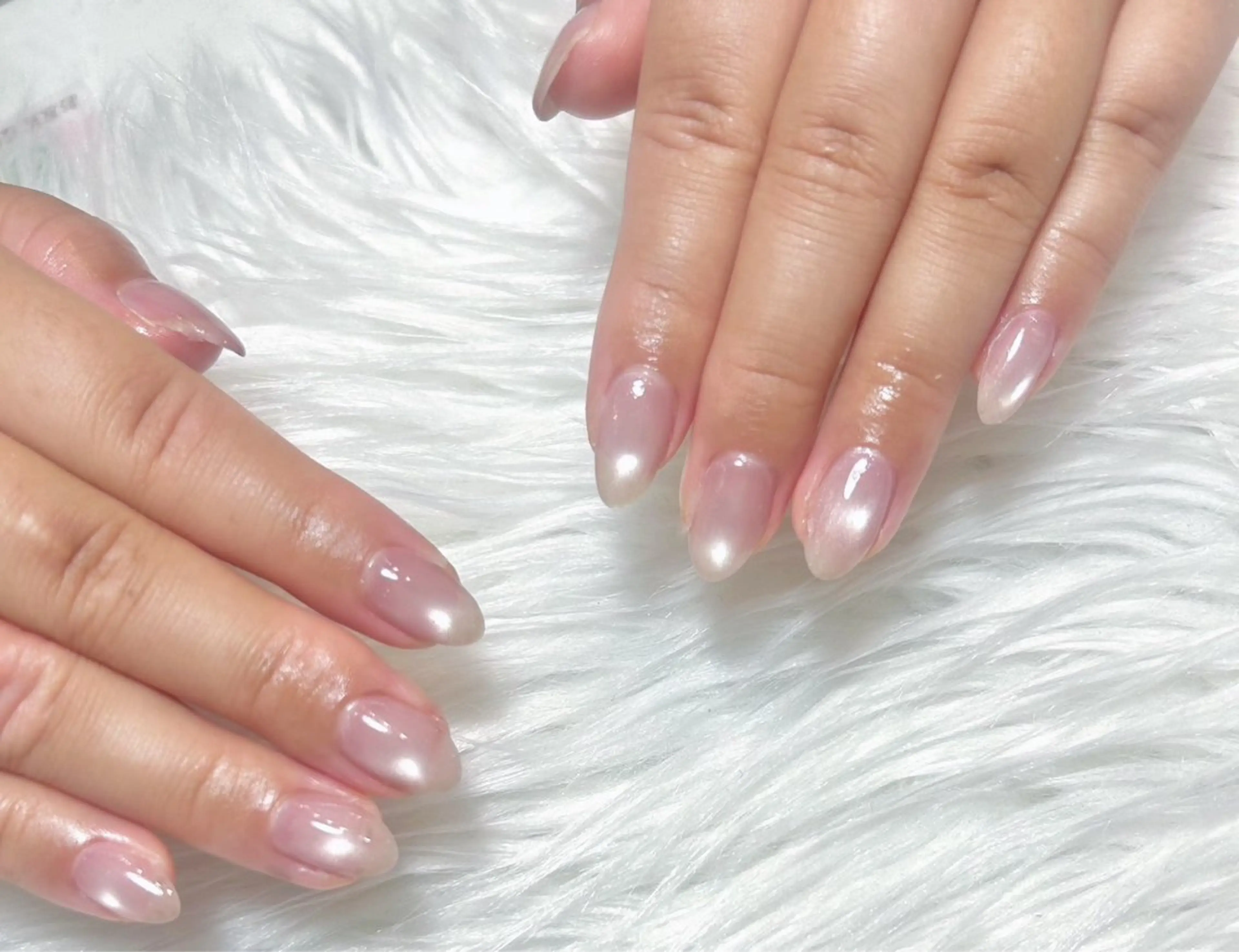 限定🎀〈初回オフ/ケア込〉ハンド💅ワンカラー,マグネット(➕500円)の写真
