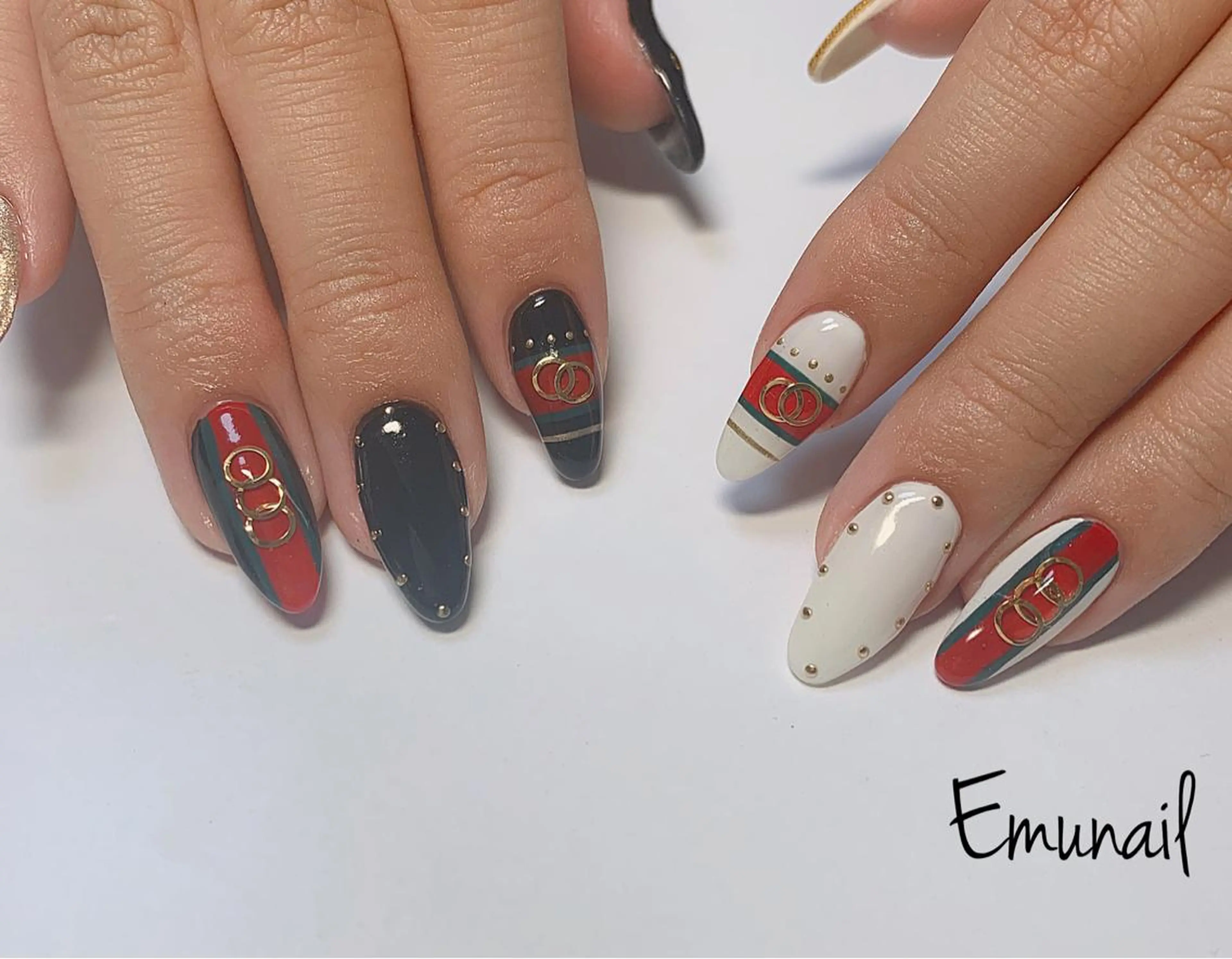ネイル ハンドネイル Emu Nailのネイルデザイン