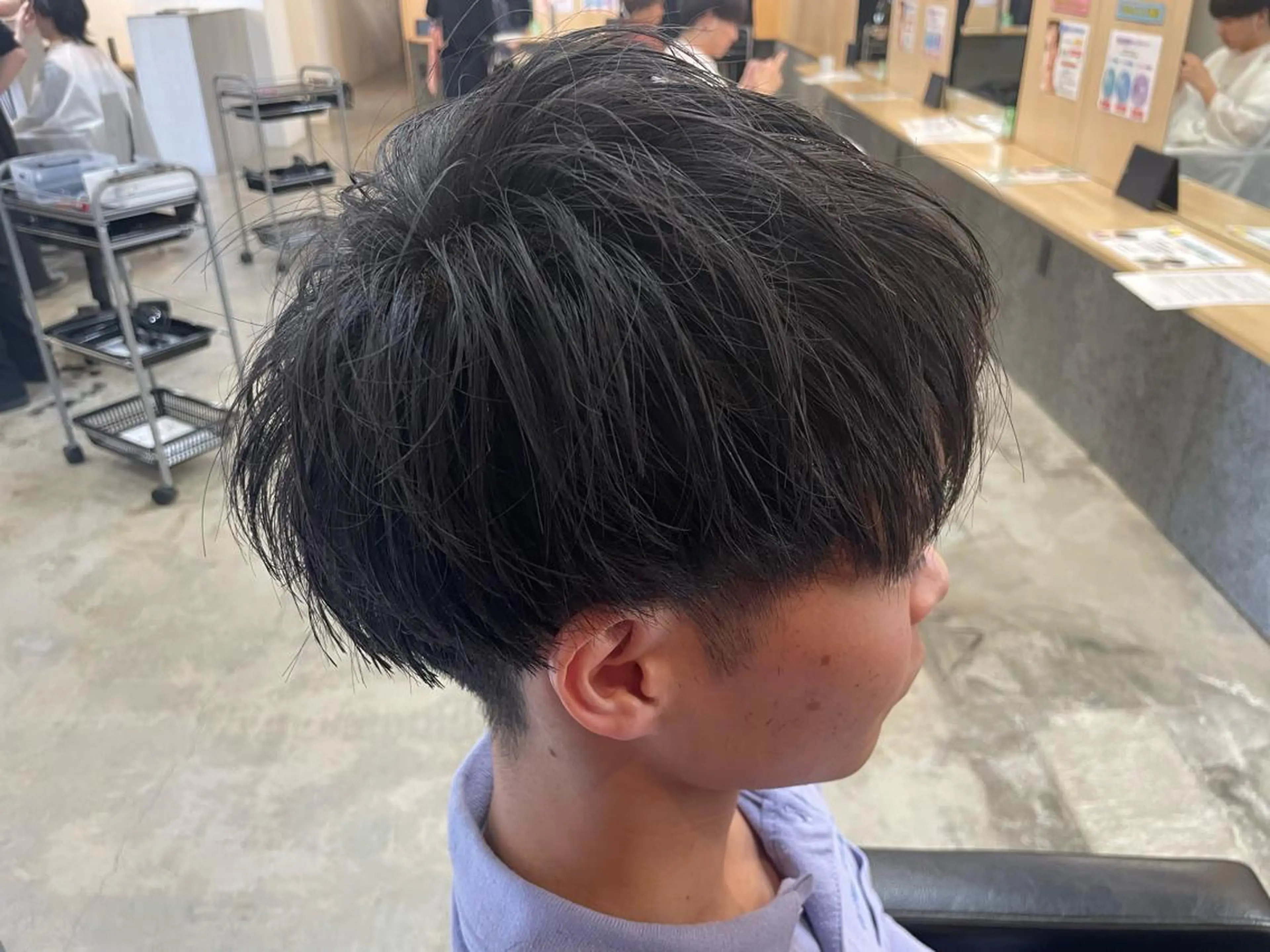 ショート パーマ メンズ 三田 真穂のヘアスタイル