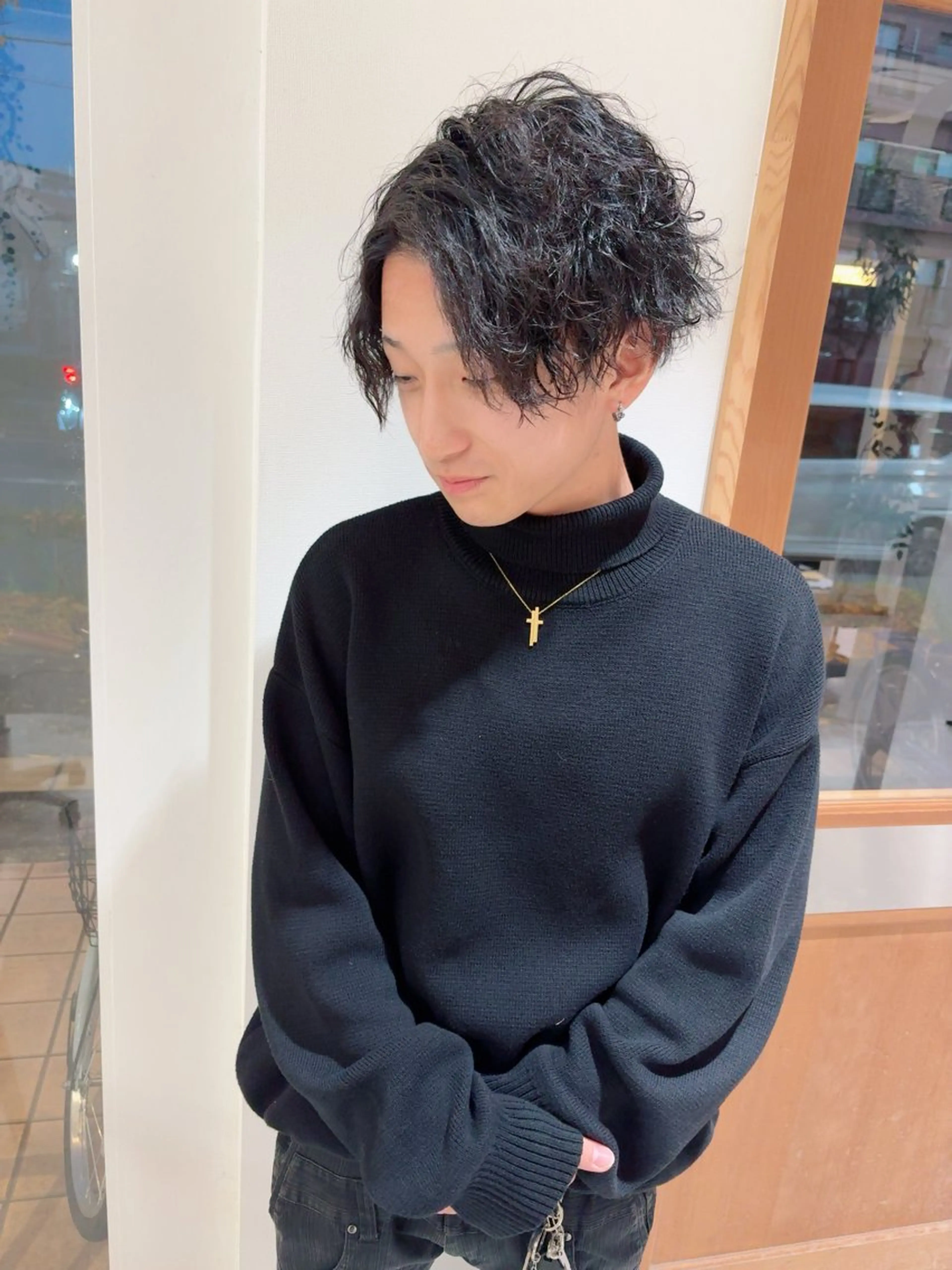 パーマ メンズ 吉田 絵梨奈のヘアスタイル