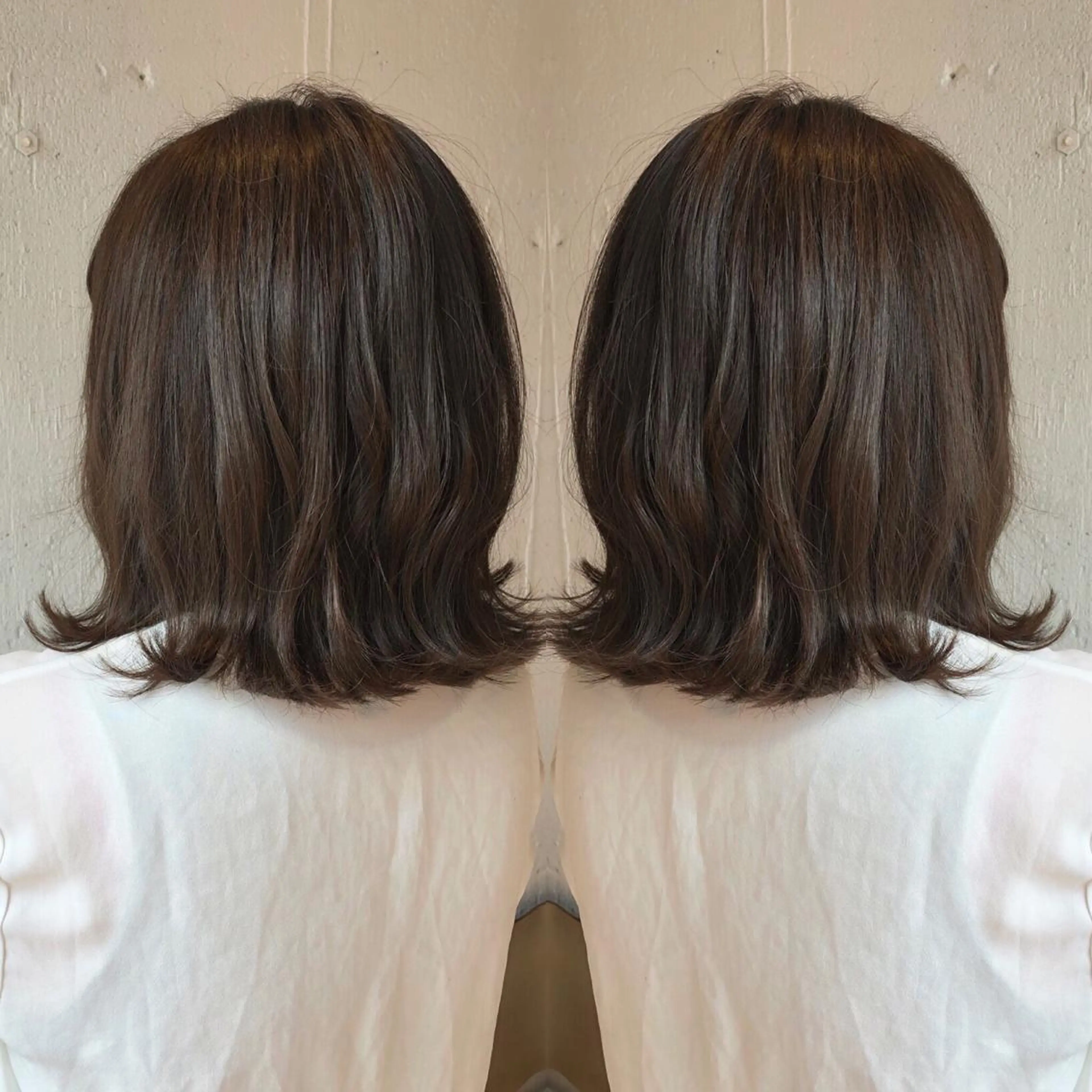 ミディアム アッシュ 外ハネヘア あらき ちさとのヘアスタイル