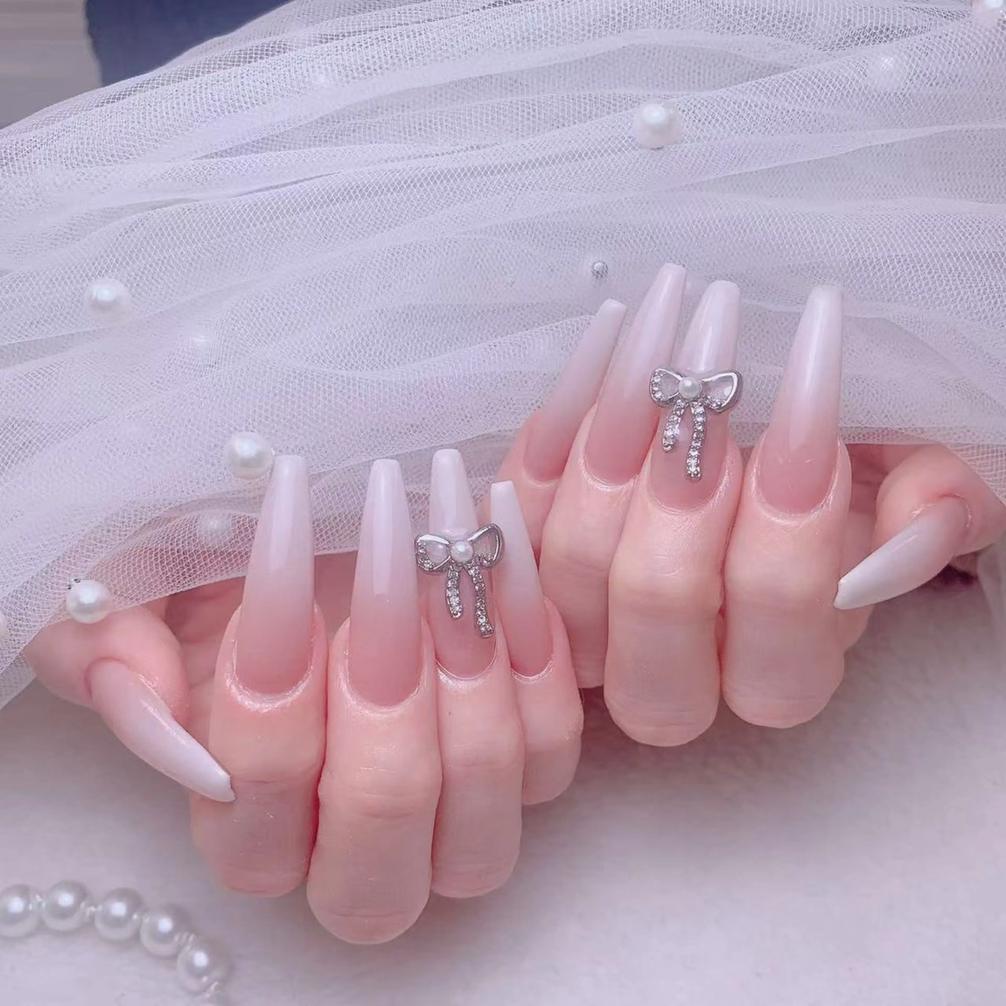 ネイル ハンドネイル ネイルサロン lotusのネイルデザイン