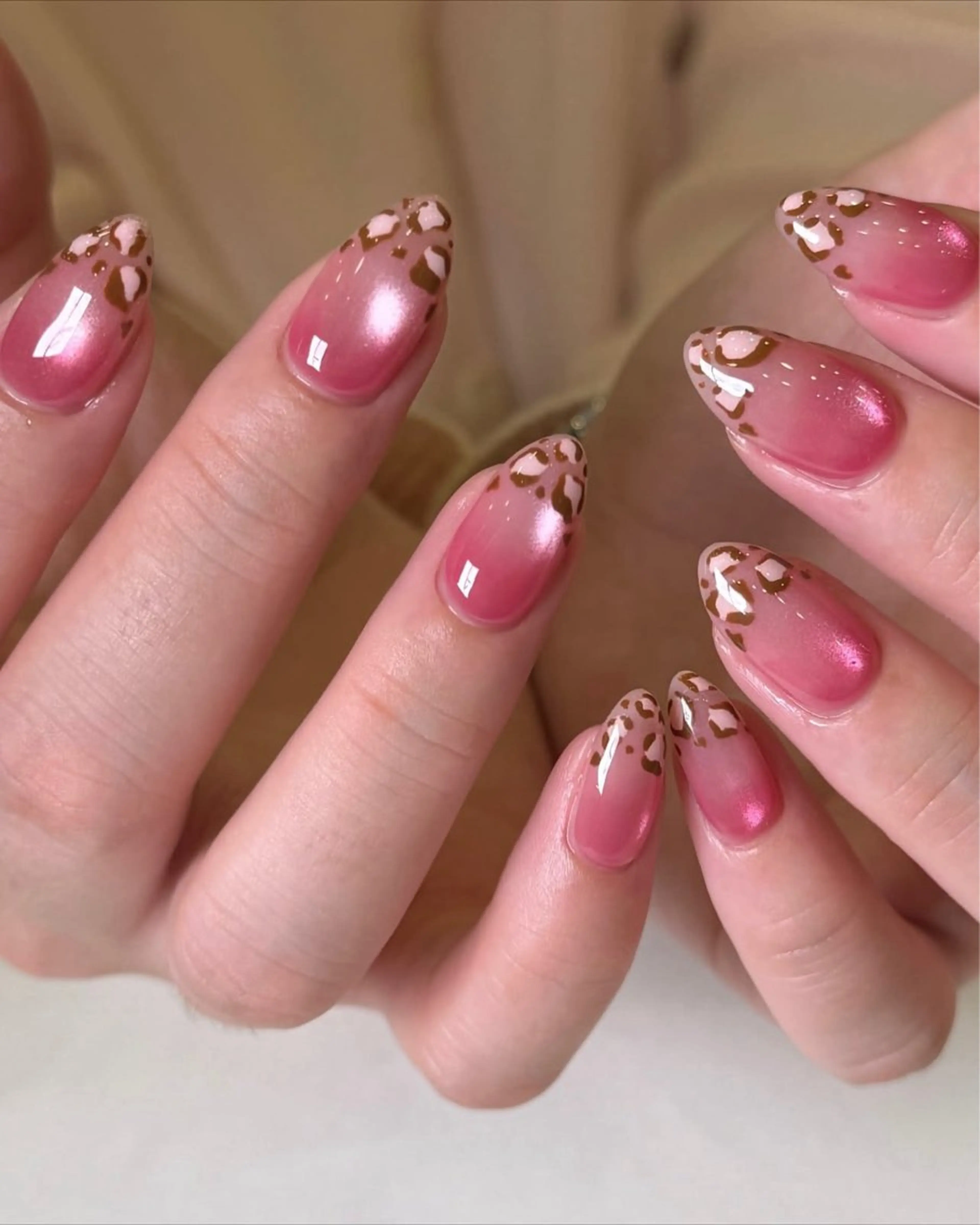 ネイル Le Clavier  Nail Salon所属・佐藤 ゆきのネイルデザイン