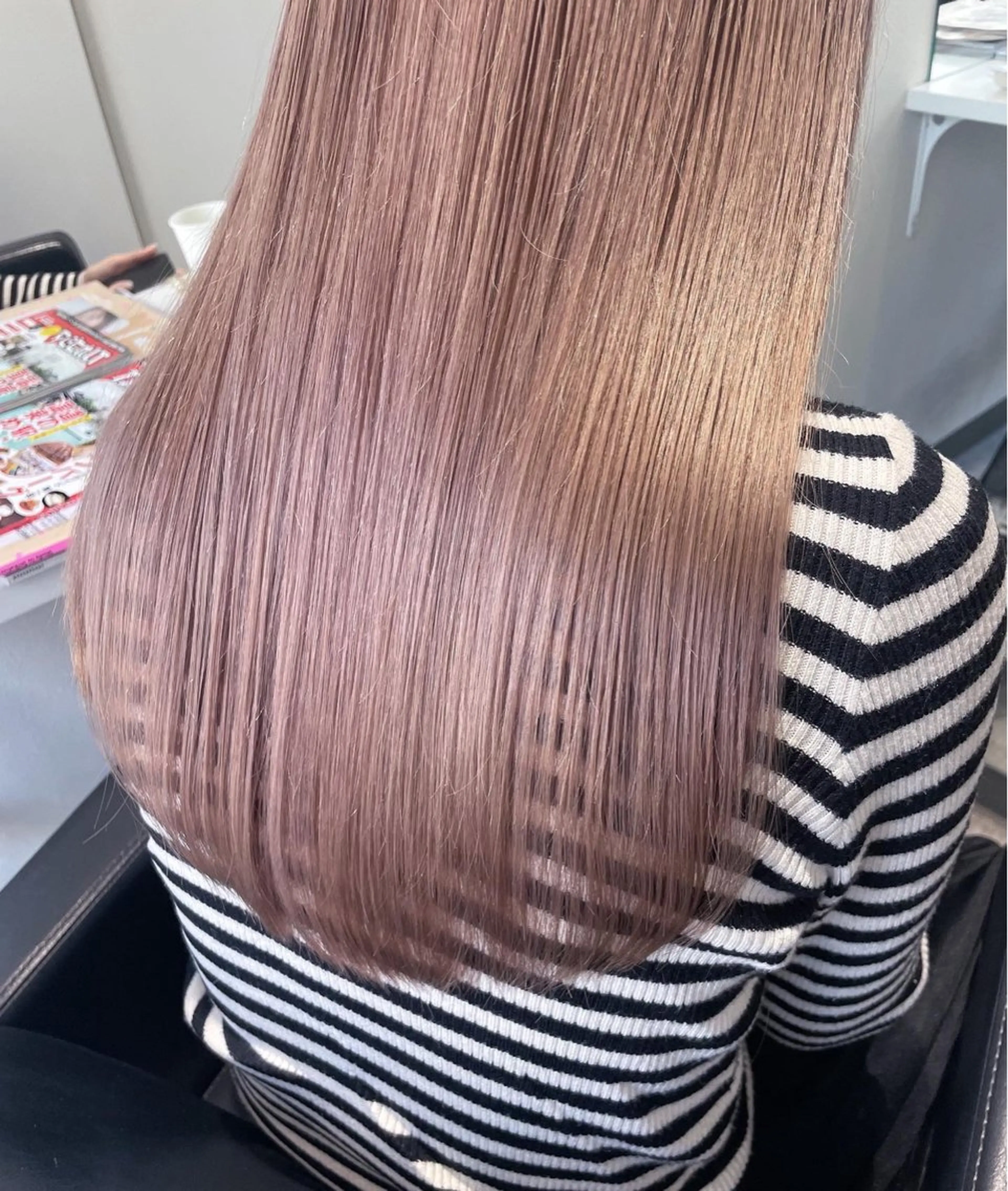 ロング カラー ベージュカラー ブリーチ ピンクカラー risako🇰🇷 韓国ヘア/レイヤーのヘアスタイル