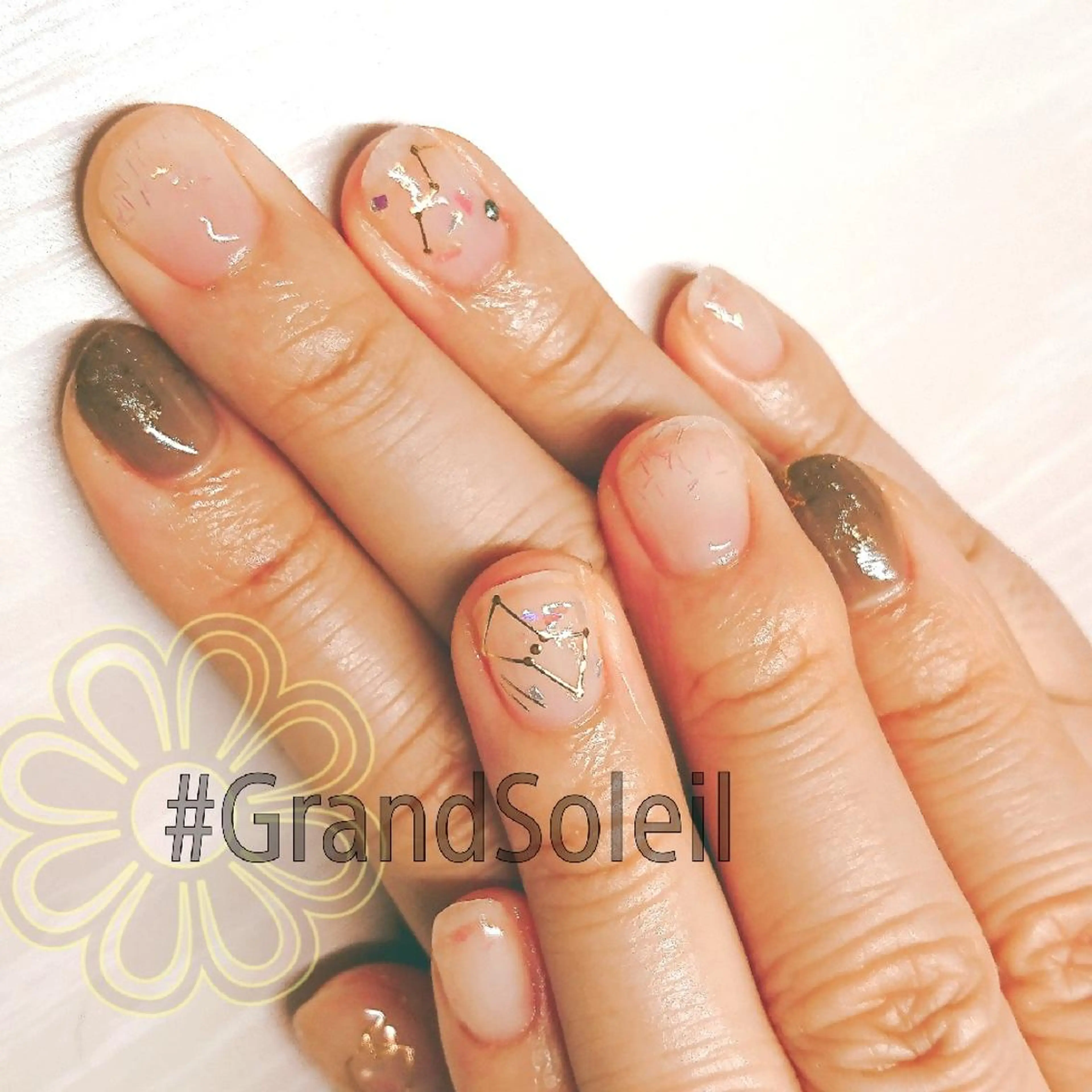ネイル グランドソレイユ （駐輪場あり）のネイルデザイン