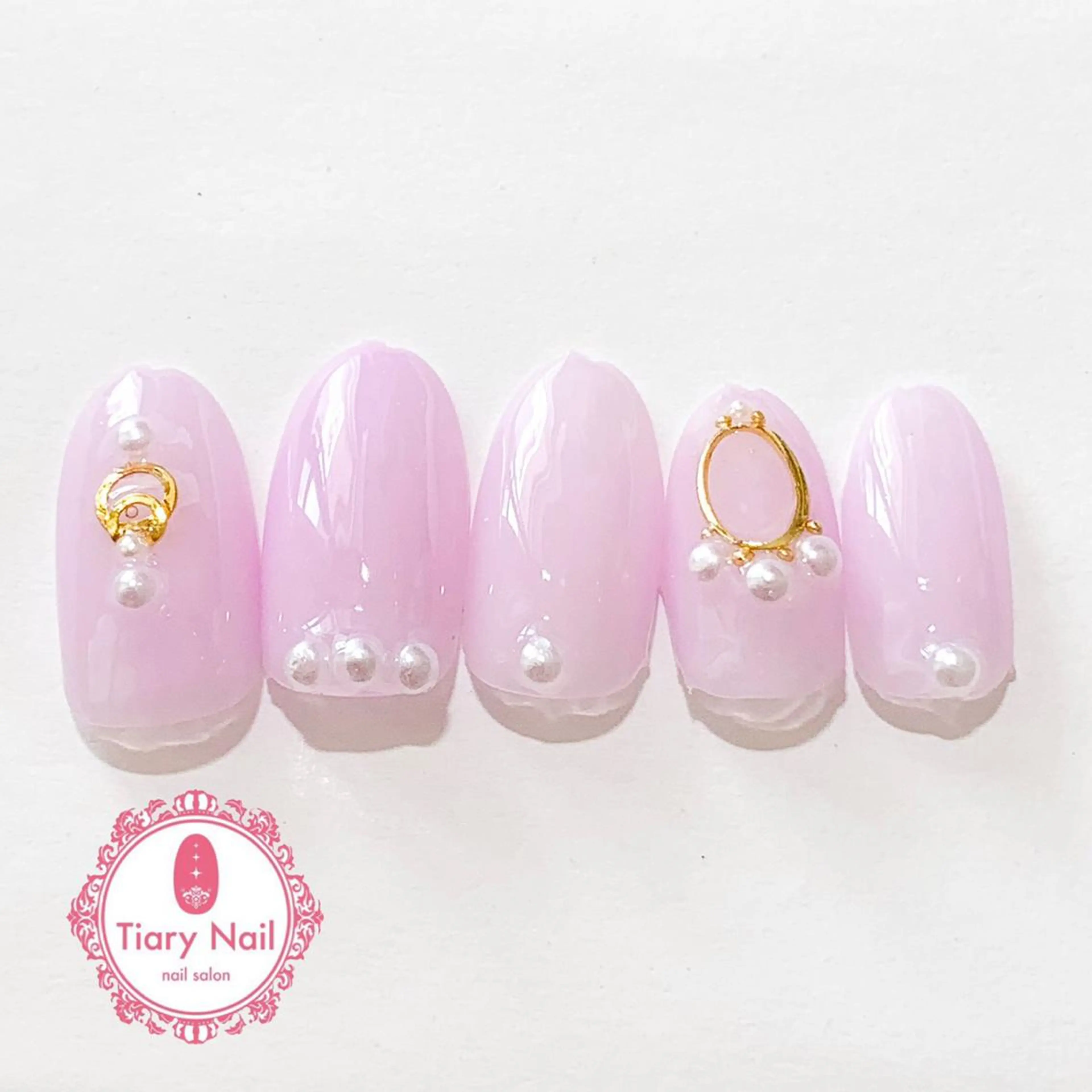 ネイル tiarynail K K🐼のネイルデザイン