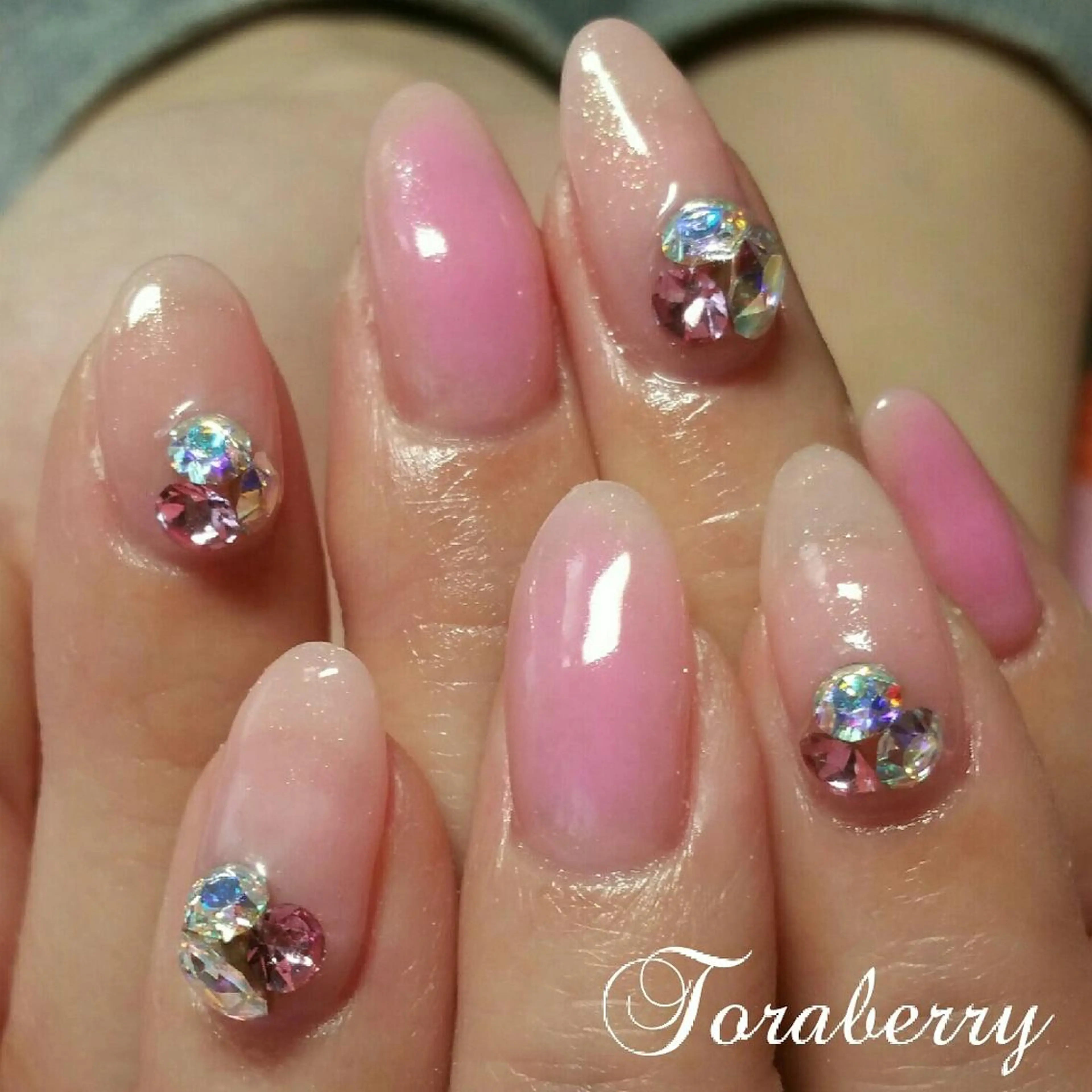 ネイル ハンドネイル ネイリスト なつみのネイルデザイン