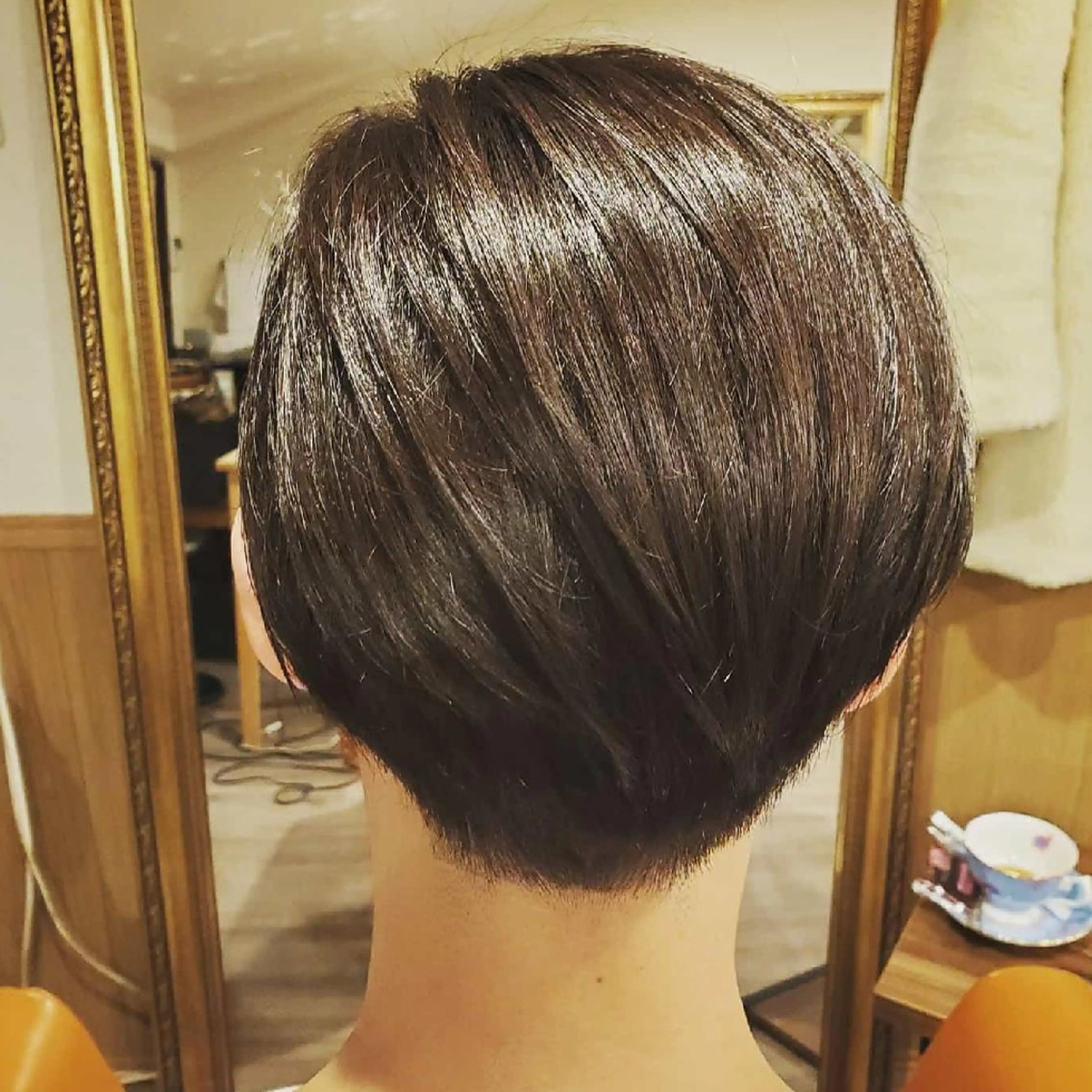 ショート カラー アディクシーカラー 外国人風カラー ショートヘア トリートメント 酸熱トリートメント カット ヘアカラー トリートメント spa hair  ark 富井直美のヘアスタイル
