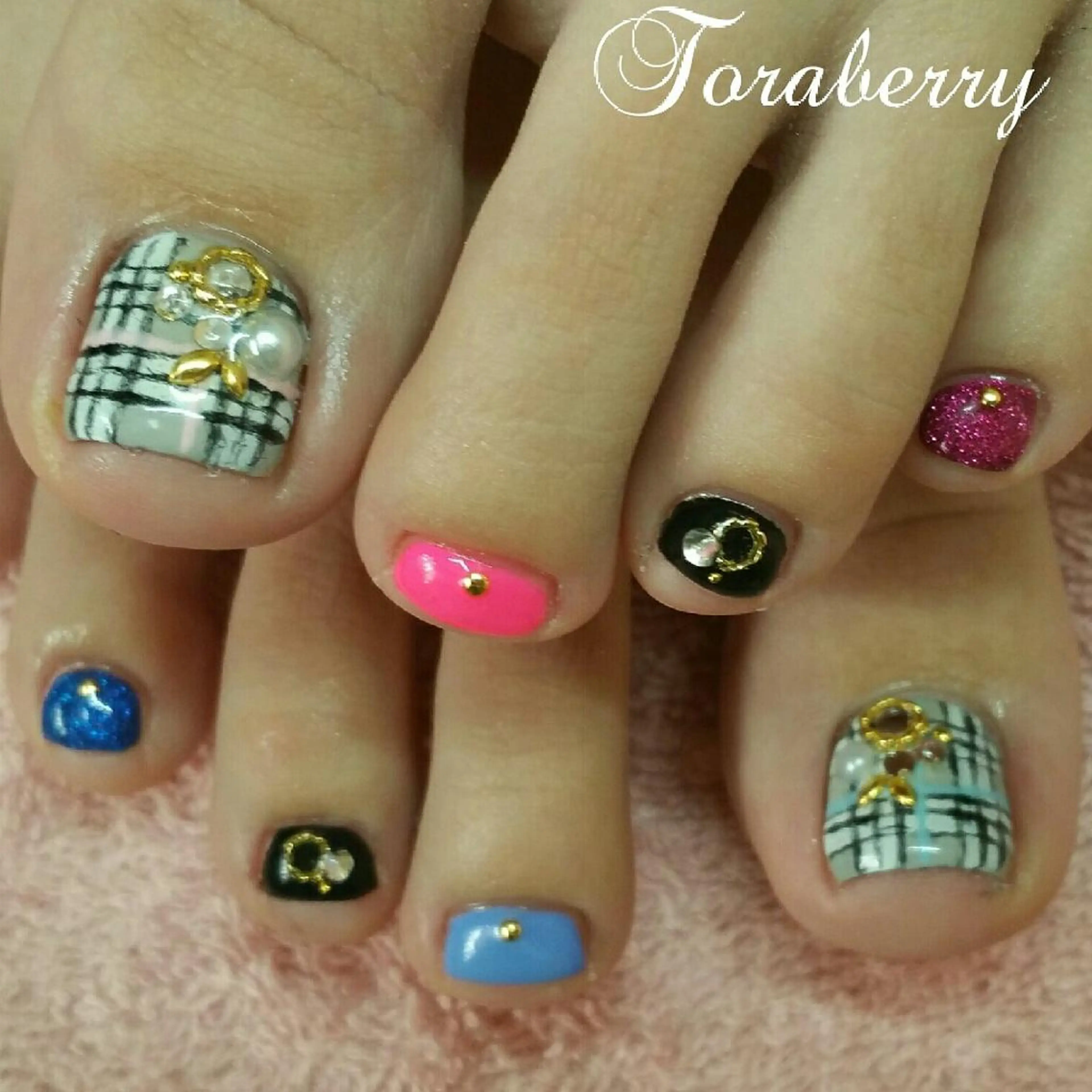 ネイル アートネイル フットネイル ネイリスト なつみのネイルデザイン