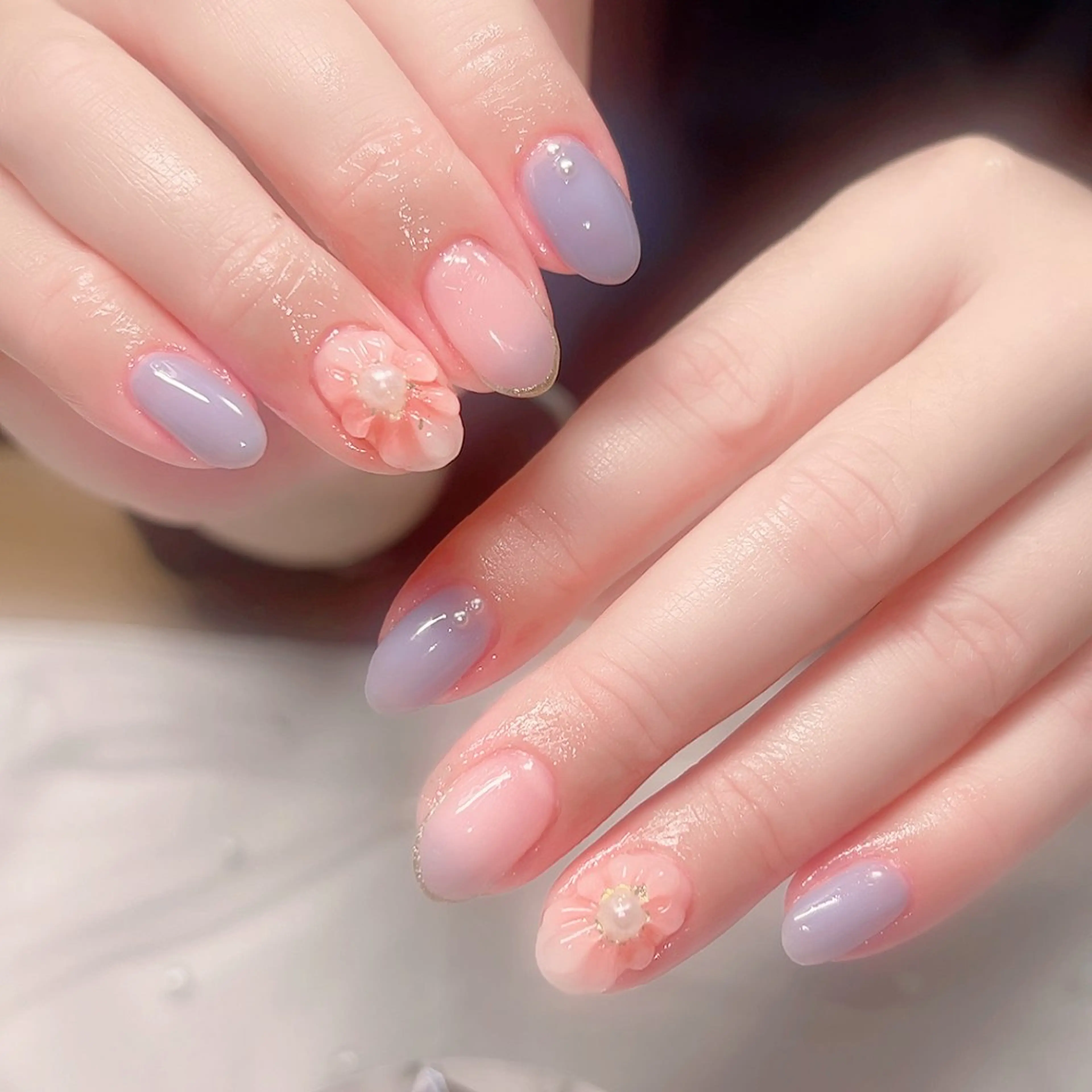 ネイル フラワーネイル フレンチネイル ぷっくりネイル Cute Tips nailのネイルデザイン