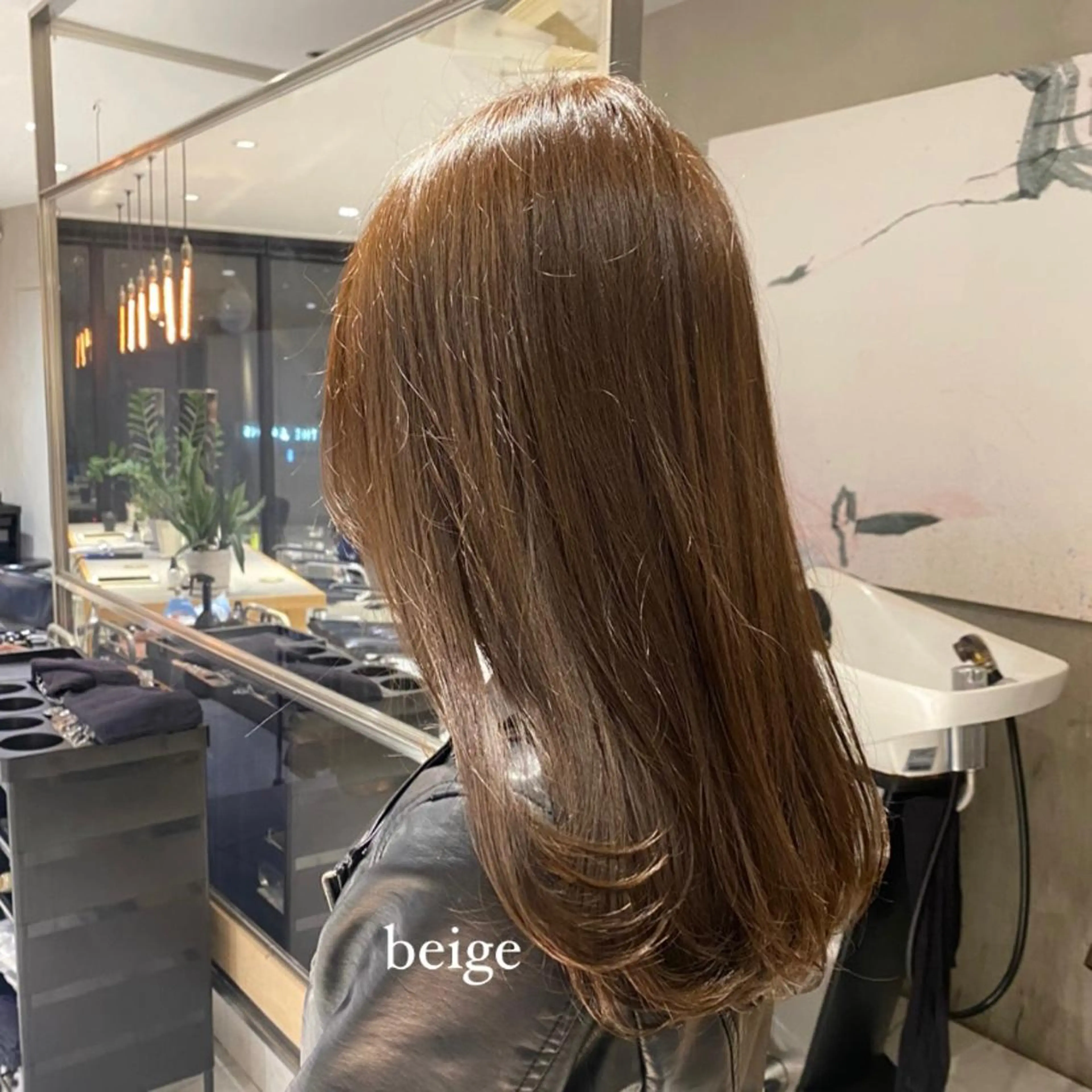 セミロング カラー ブリーチ 透明感カラー ダブルカラー ブリーチなしカラー ヘアカラー 艶感/ナチュラル 🌿マアヤのヘアスタイル