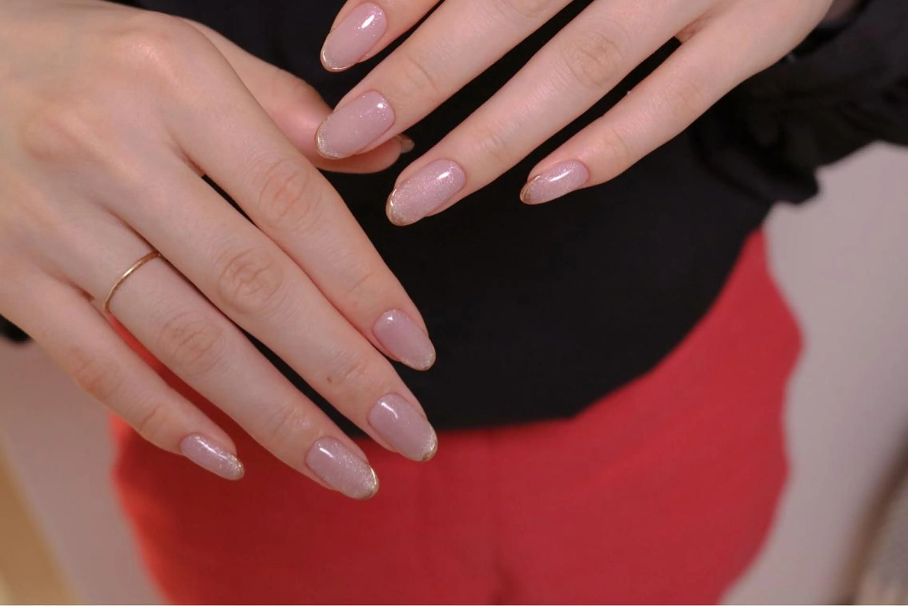 ネイル オーロラネイル カジュアル 長さ出し ジェルネイル 韓国ネイル ハンドネイル MH Nailのネイルデザイン