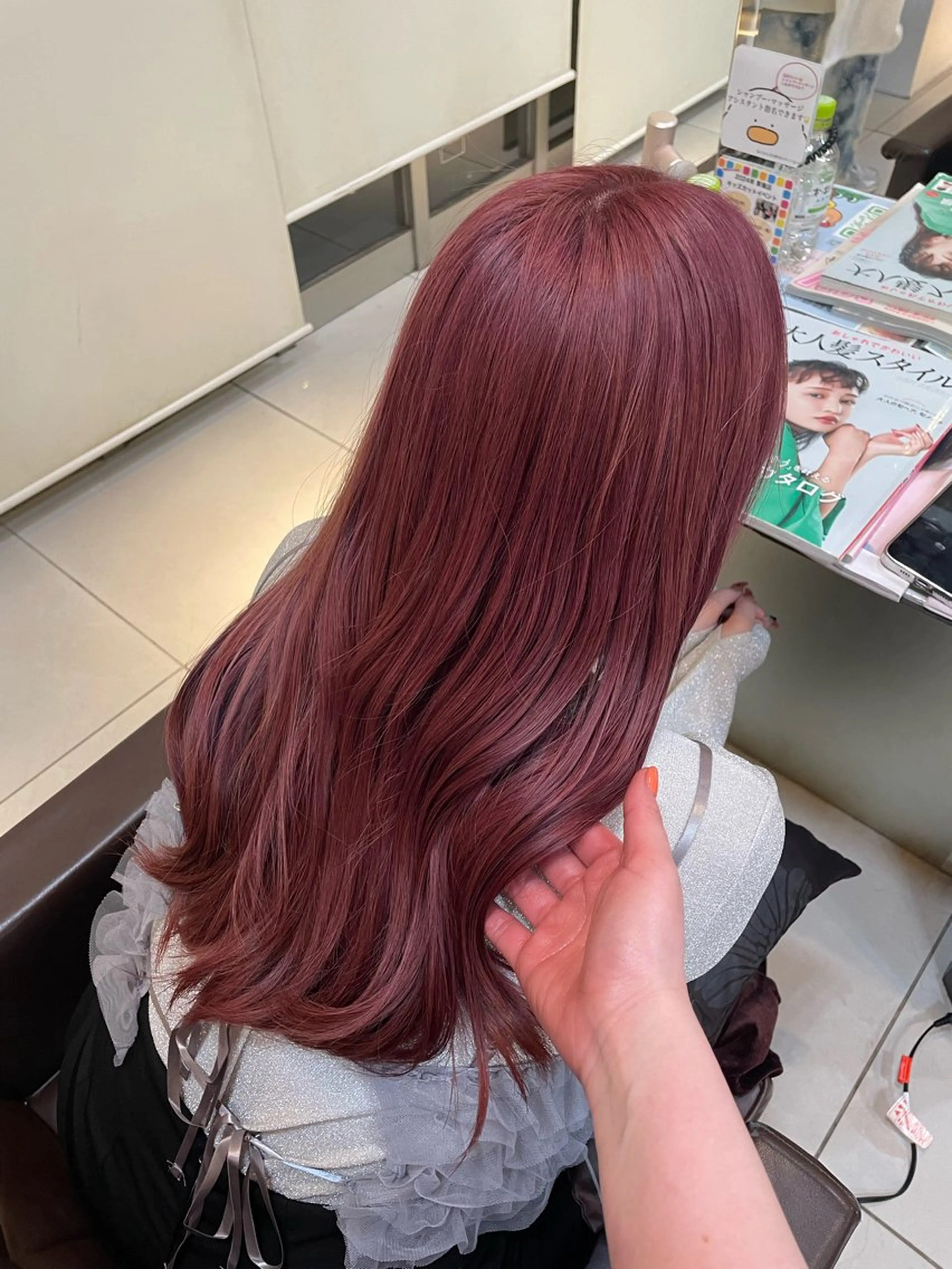 ロング カラー ヘアカラー 🤎韓国ヘア ベージュ まゆか🤎のヘアスタイル