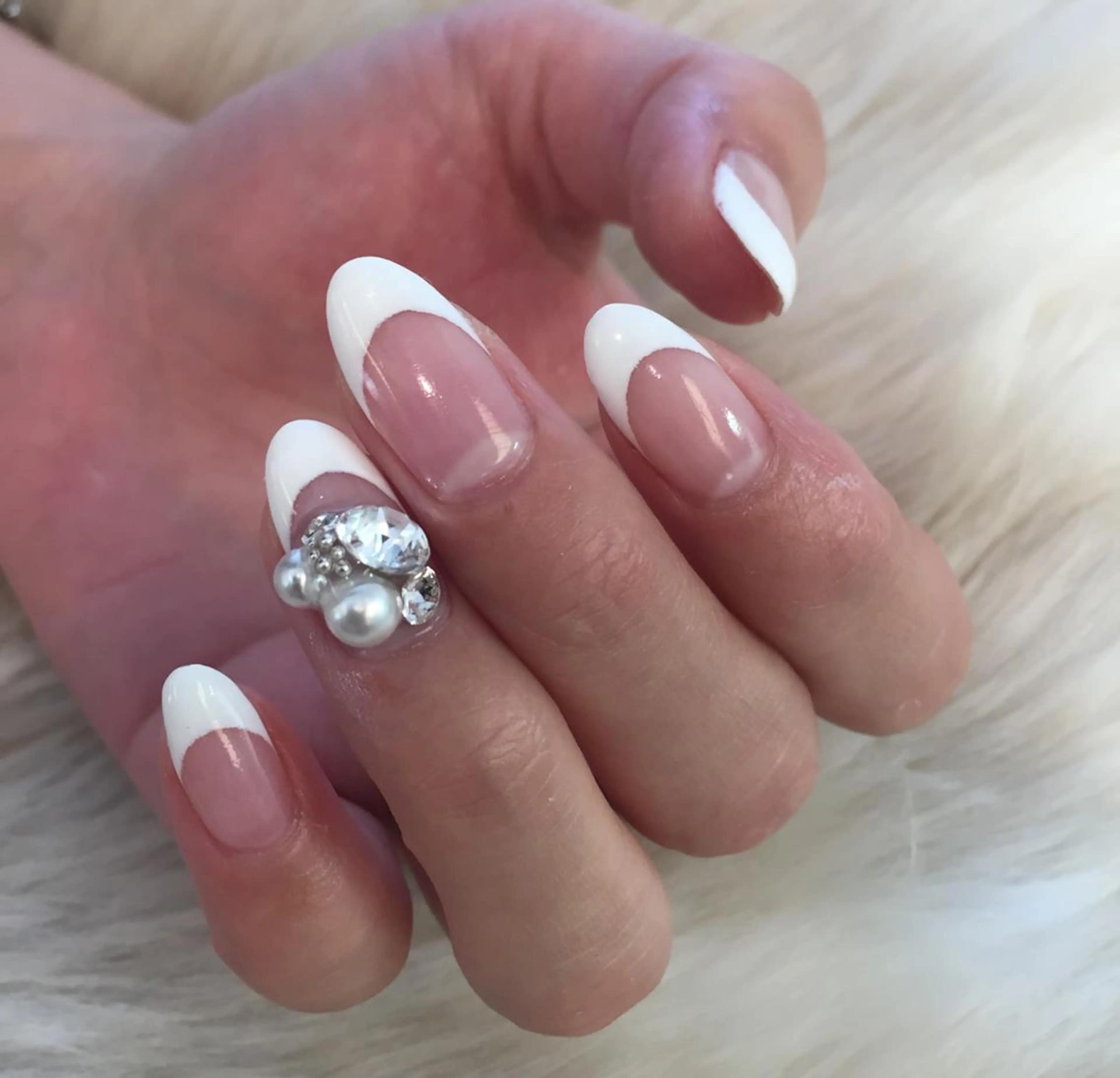 ネイル フレンチネイル 田中 （ネイリスト）のネイルデザイン