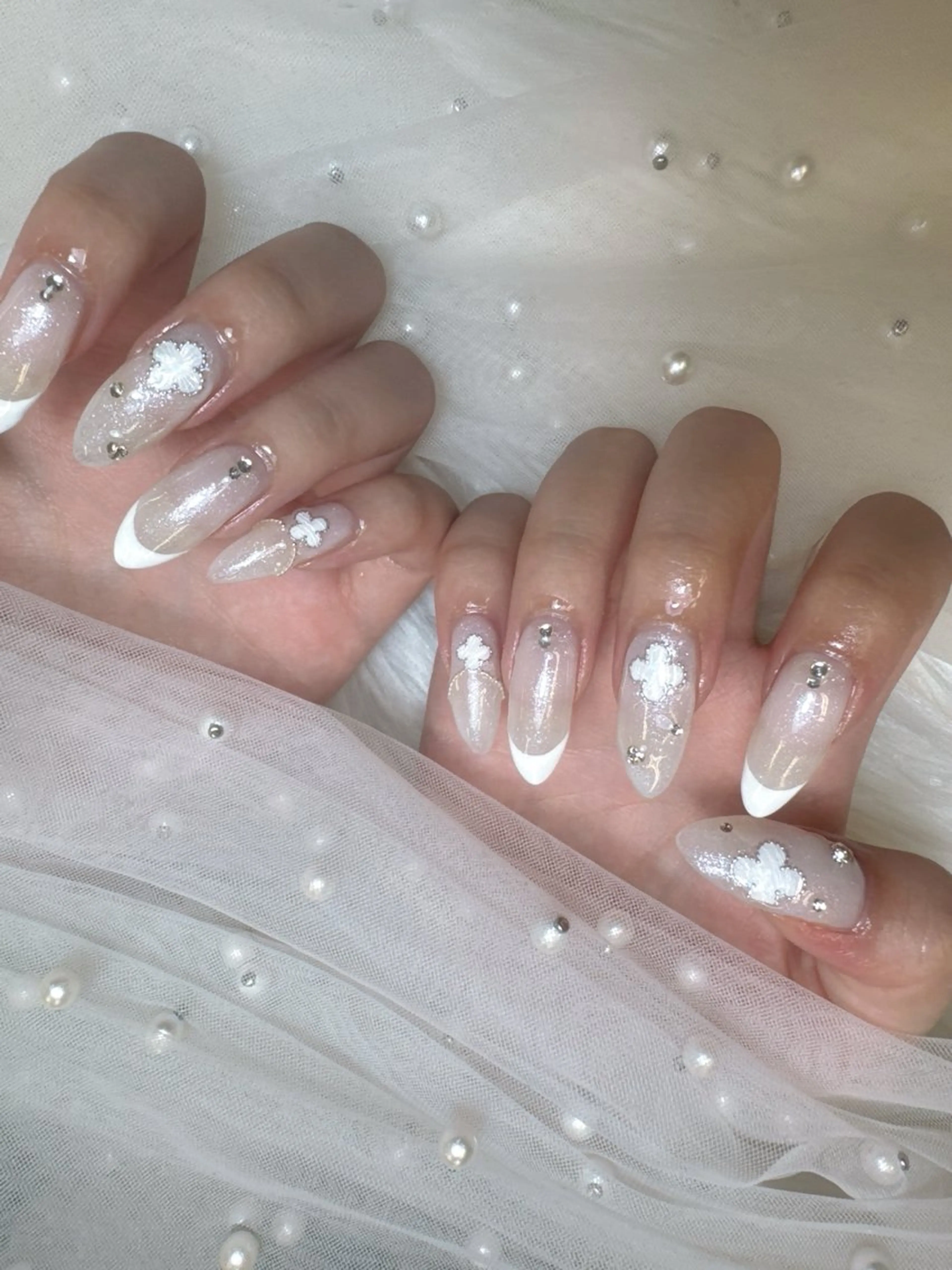 ネイル キラキラネイル 韓国ネイル 持ち込み ワンホンネイル ハンドネイル Queeens nailのネイルデザイン