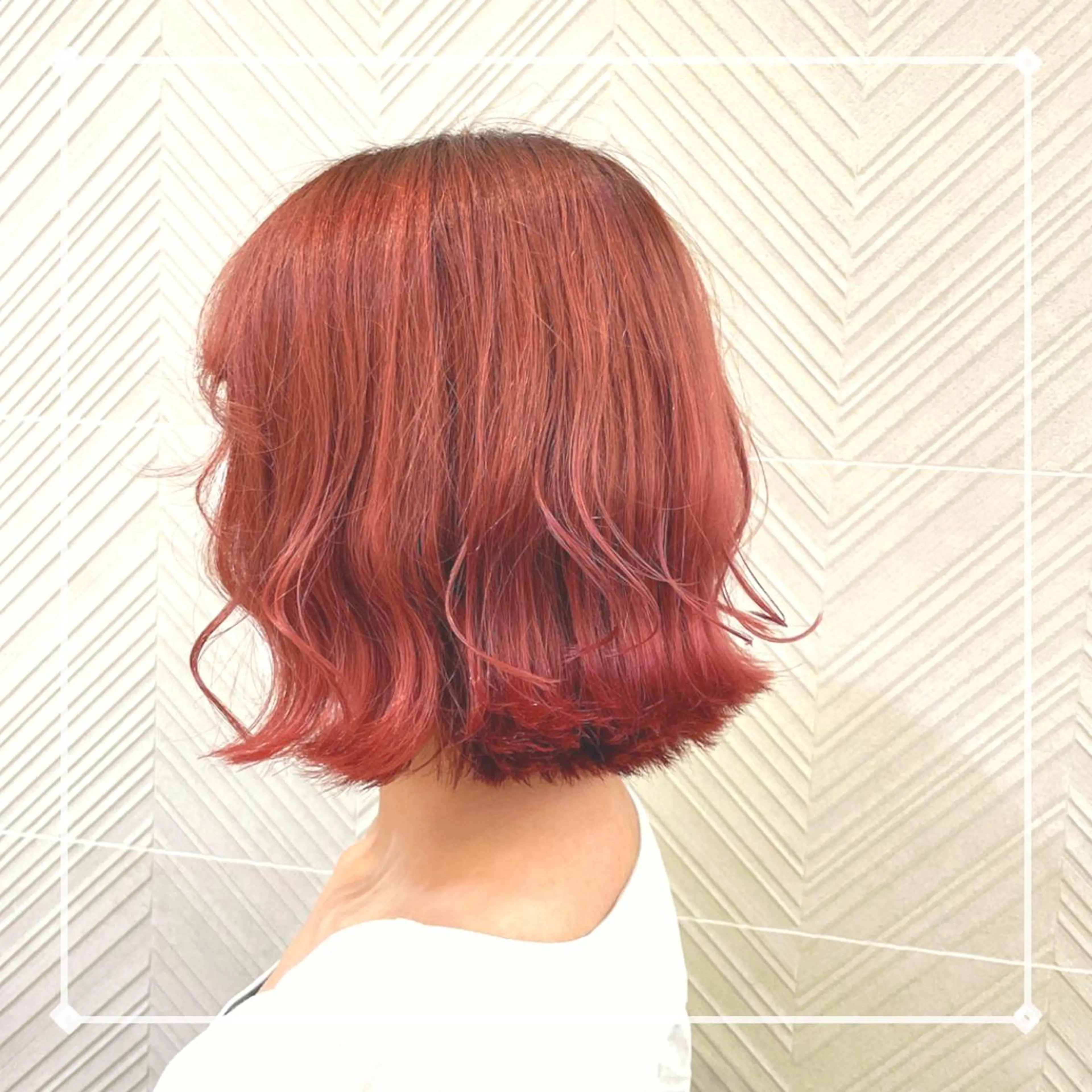 ミディアム カラー ブリーチ GO TODAY シェアサロン 原宿Verno店所属・髪質改善/ブリーチ/ ボブ特化/よしきのヘアスタイル