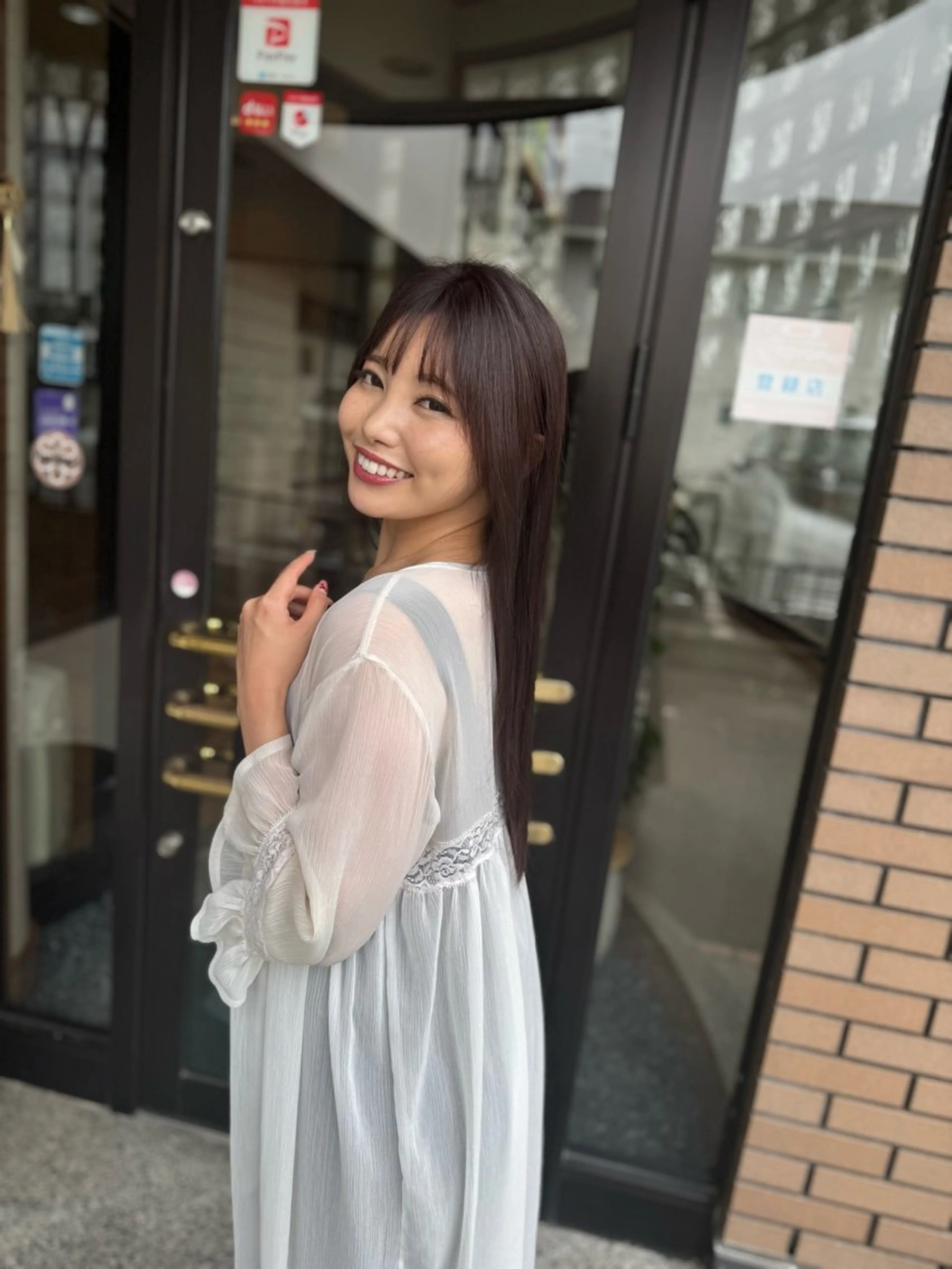 ロング 森田敦 縮毛矯正/髪質改善のヘアスタイル