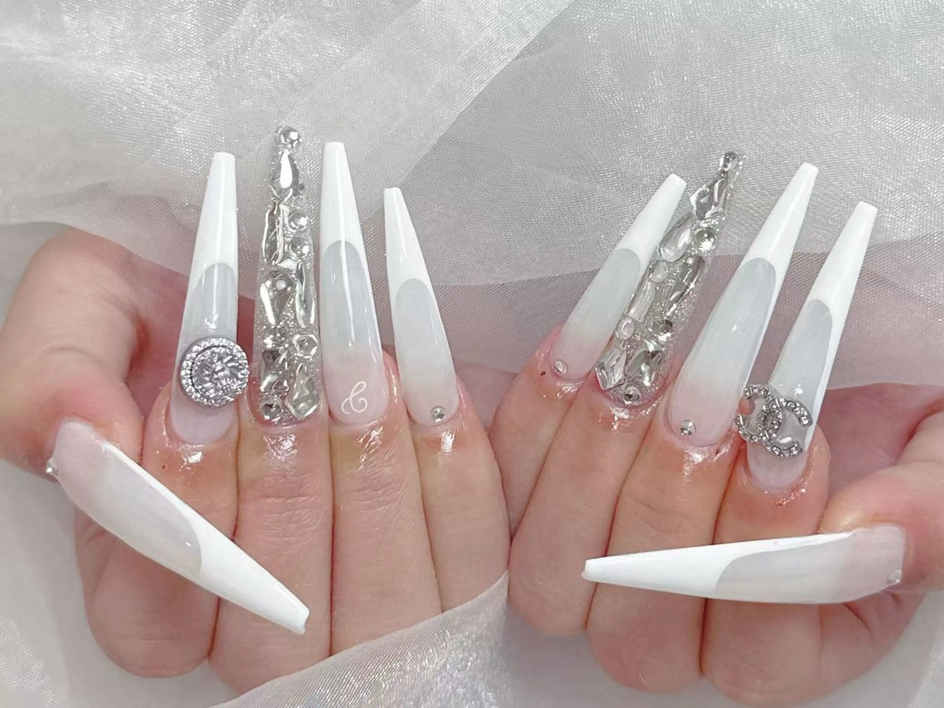 ネイル U・mi  nail salon【長さ出し/パラジェル/持ち込み/定額ネイル/学割U24】所属・Uminail ゆうゆうのネイルデザイン