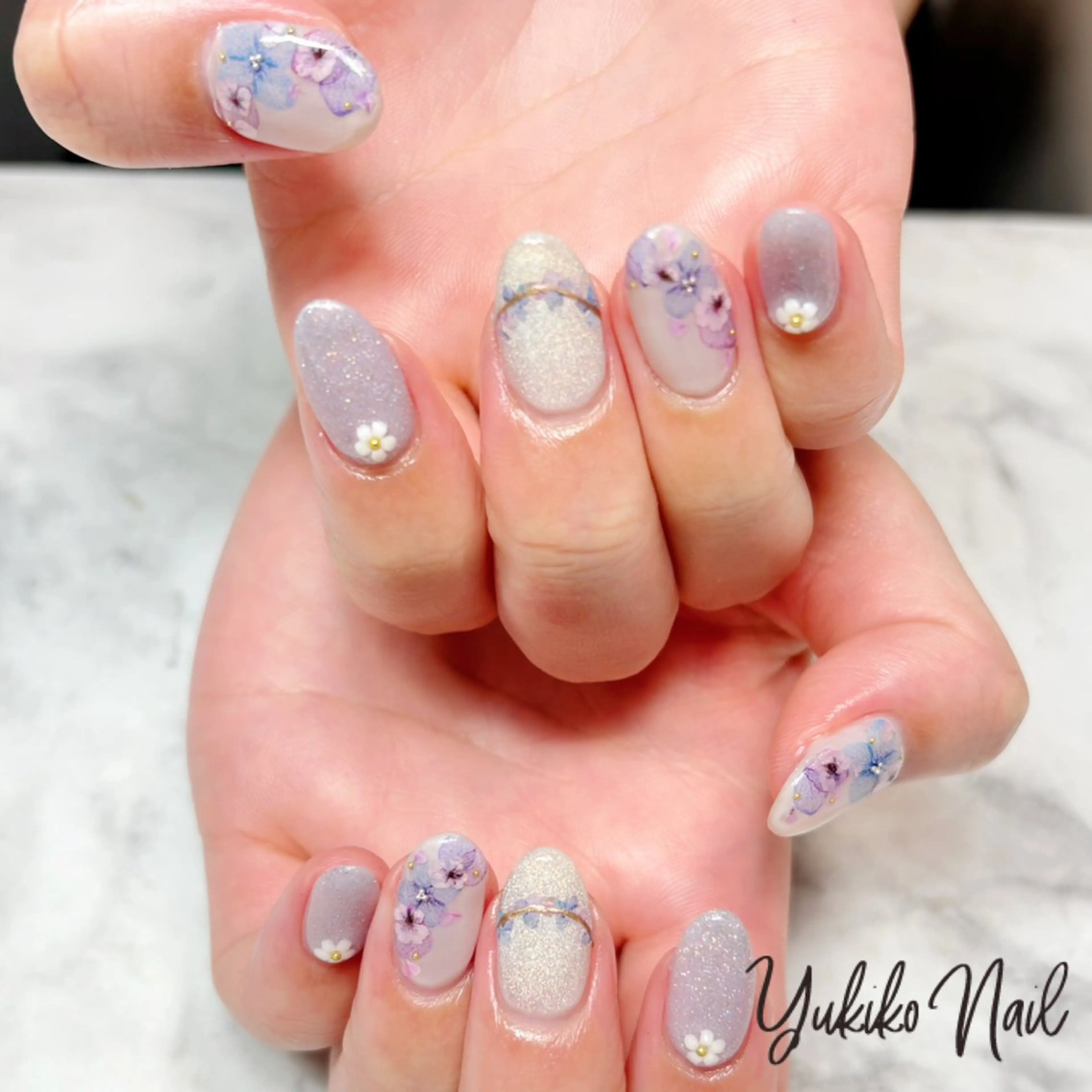 ネイル キラキラネイル マグネットネイル ユキコ ネイルのネイルデザイン