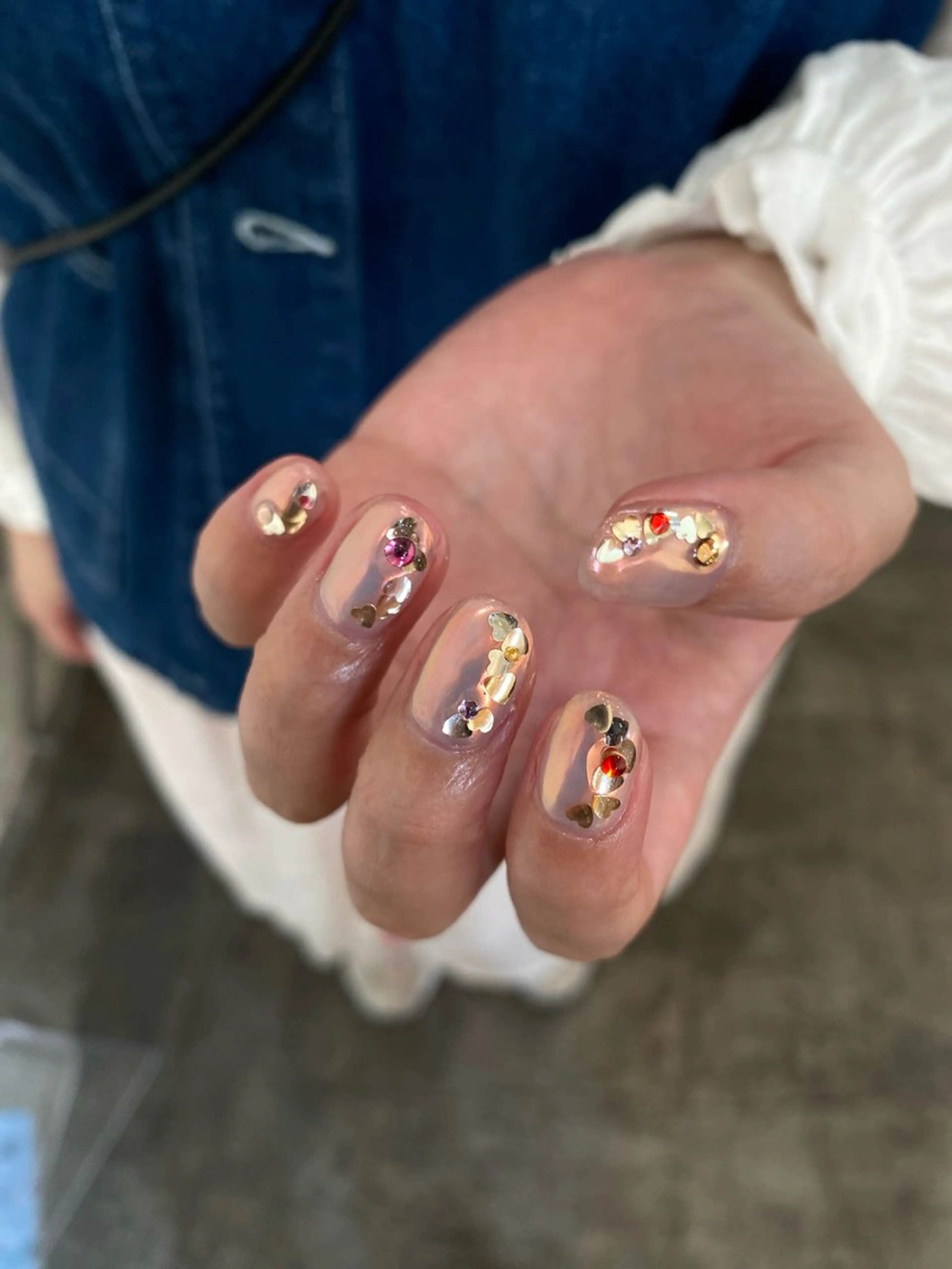 ネイル オーロラネイル ハート 栗林 実莉のネイルデザイン