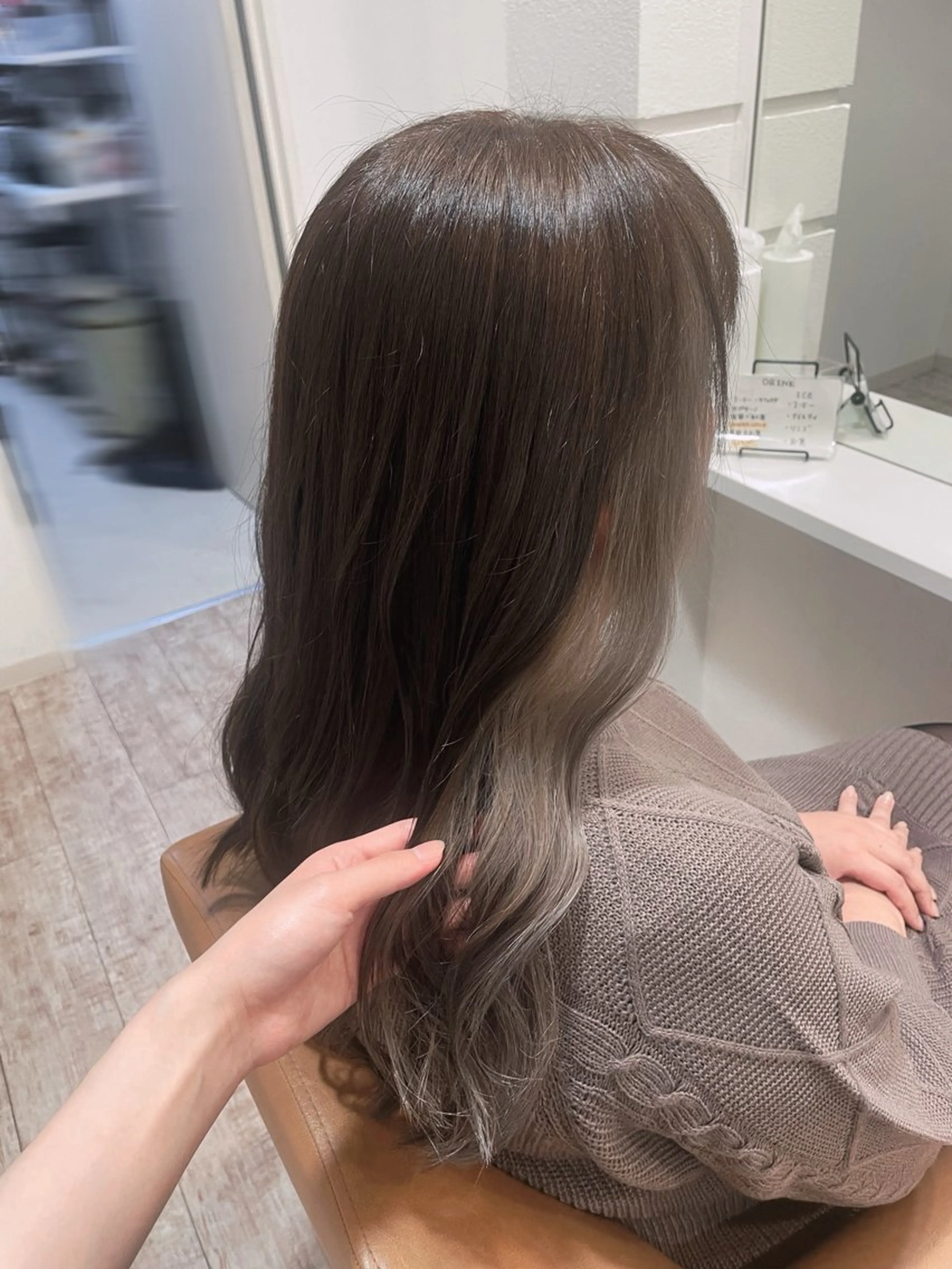 ロング un knownのヘアスタイル