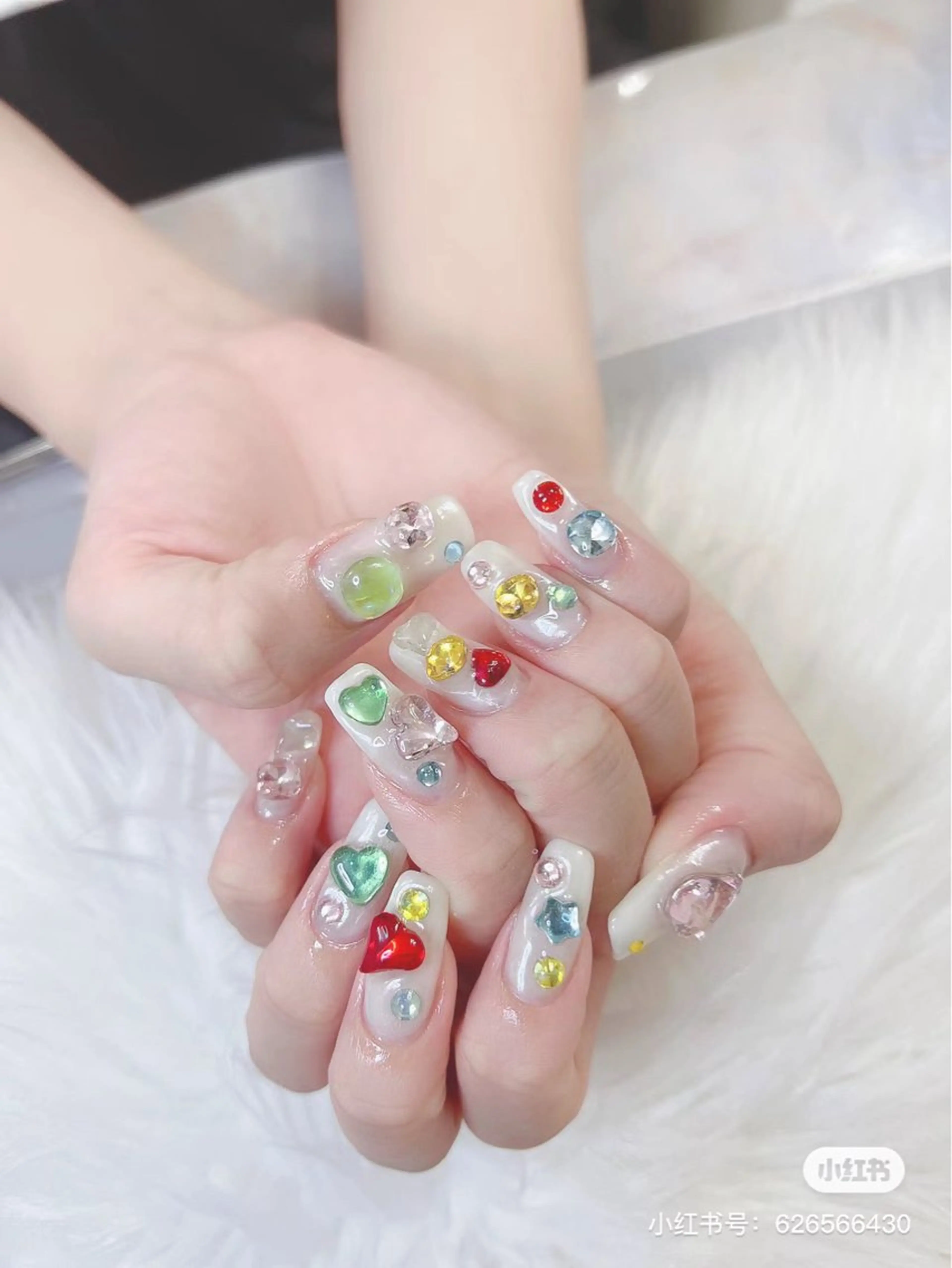 ネイル 菲菲ネイルサロン所属・FJ ネイルサロンのネイルデザイン