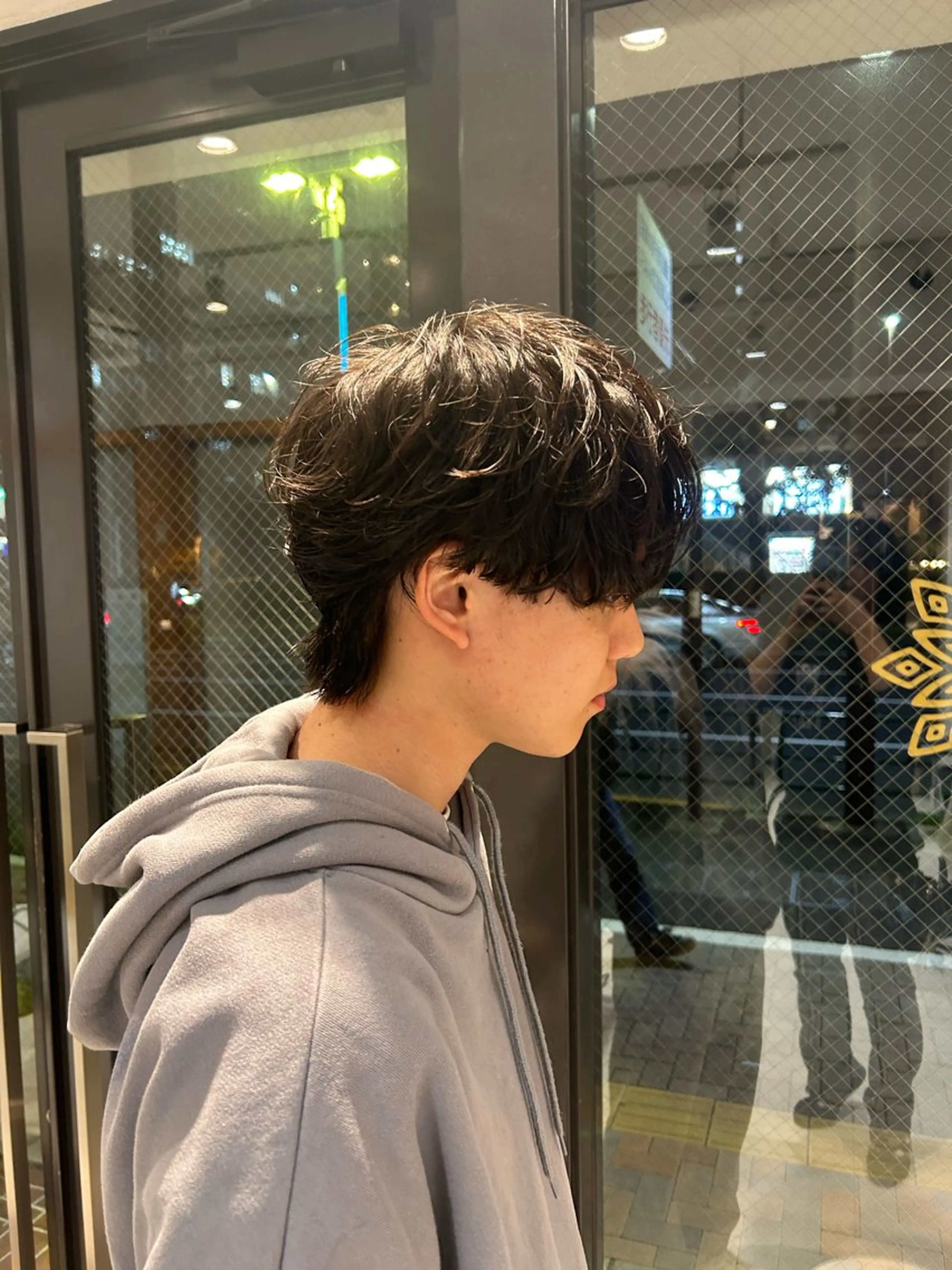 ミディアム パーマ メンズ Kiona勝どき所属・佐藤 嶺のヘアスタイル