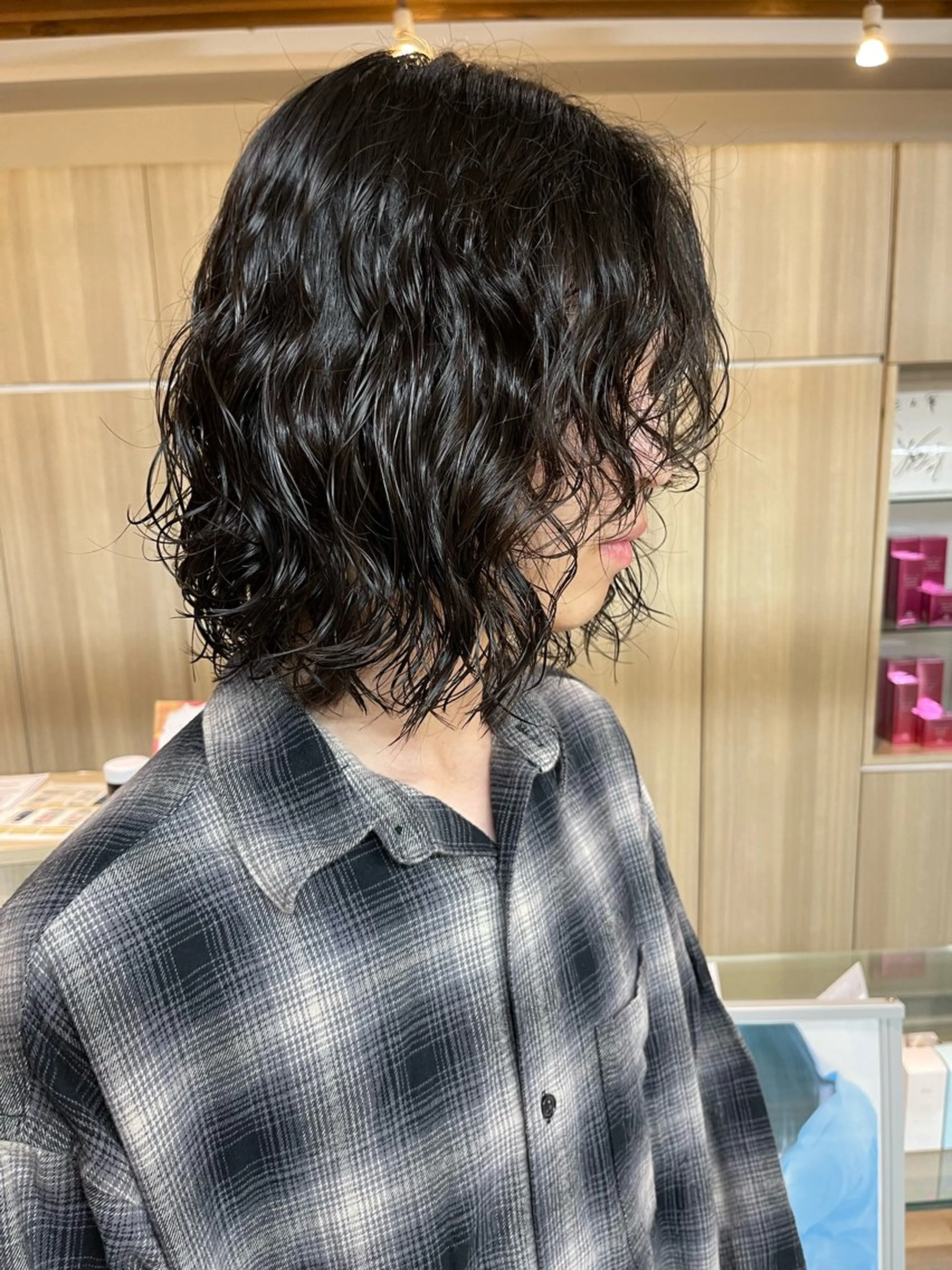 ミディアム パーマ [英語対応可]谷 昌也のヘアスタイル