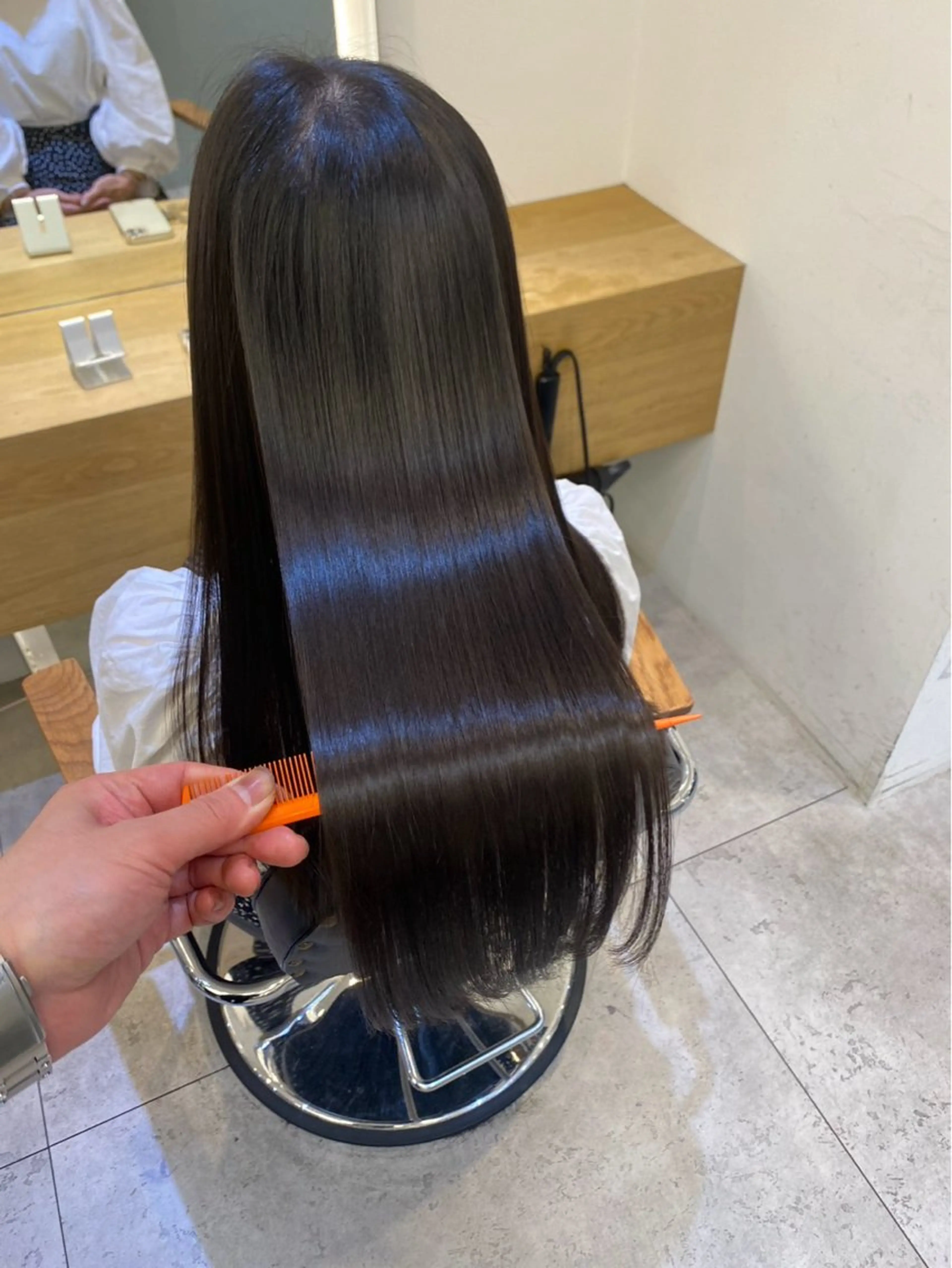 ロング カラー Zina千葉 2nd あい ݁𝜗𝜚.₊のヘアスタイル