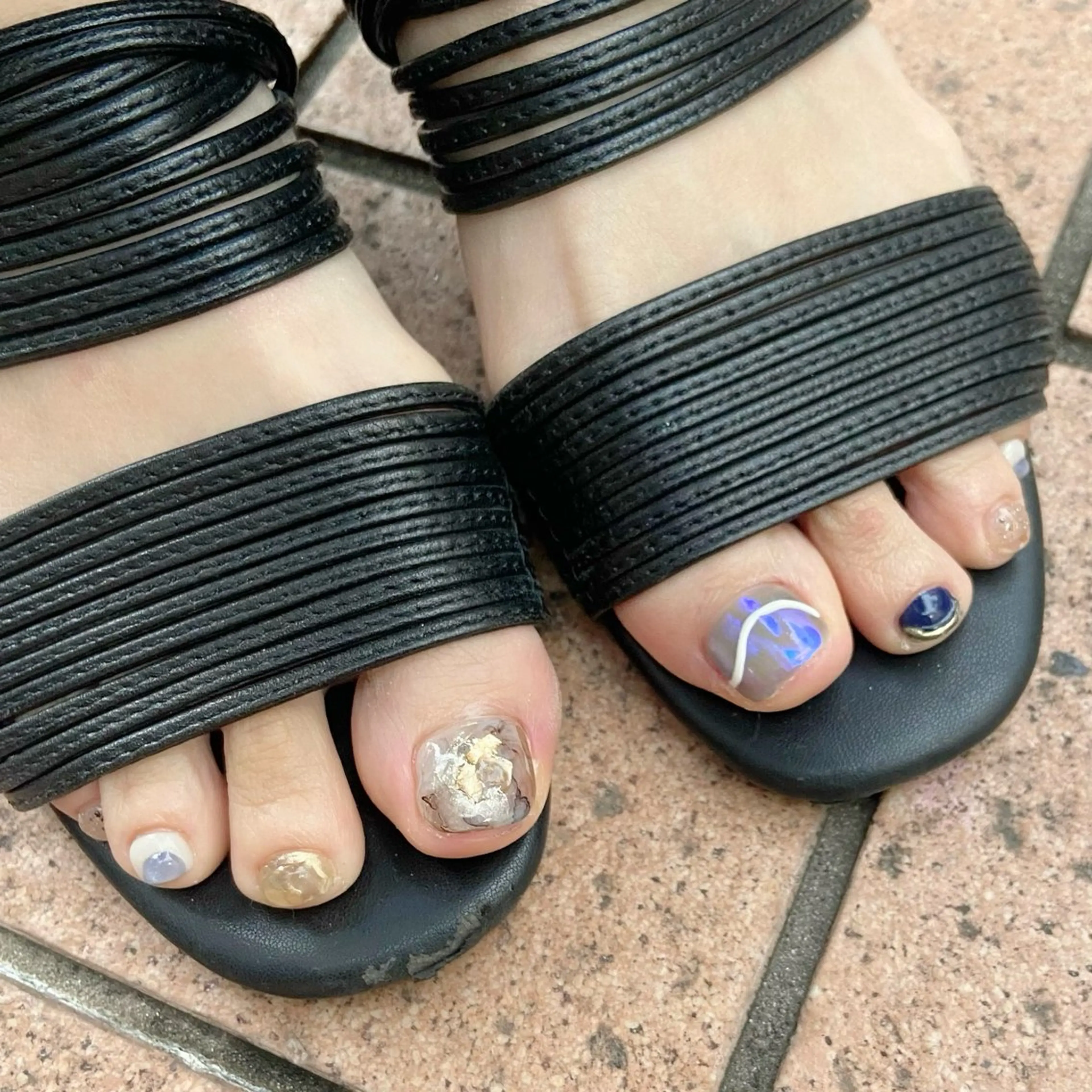 ネイル ブルー フットネイル ニュアンスネイル 夏ネイル eyelist minaのマツエク・マツパデザイン