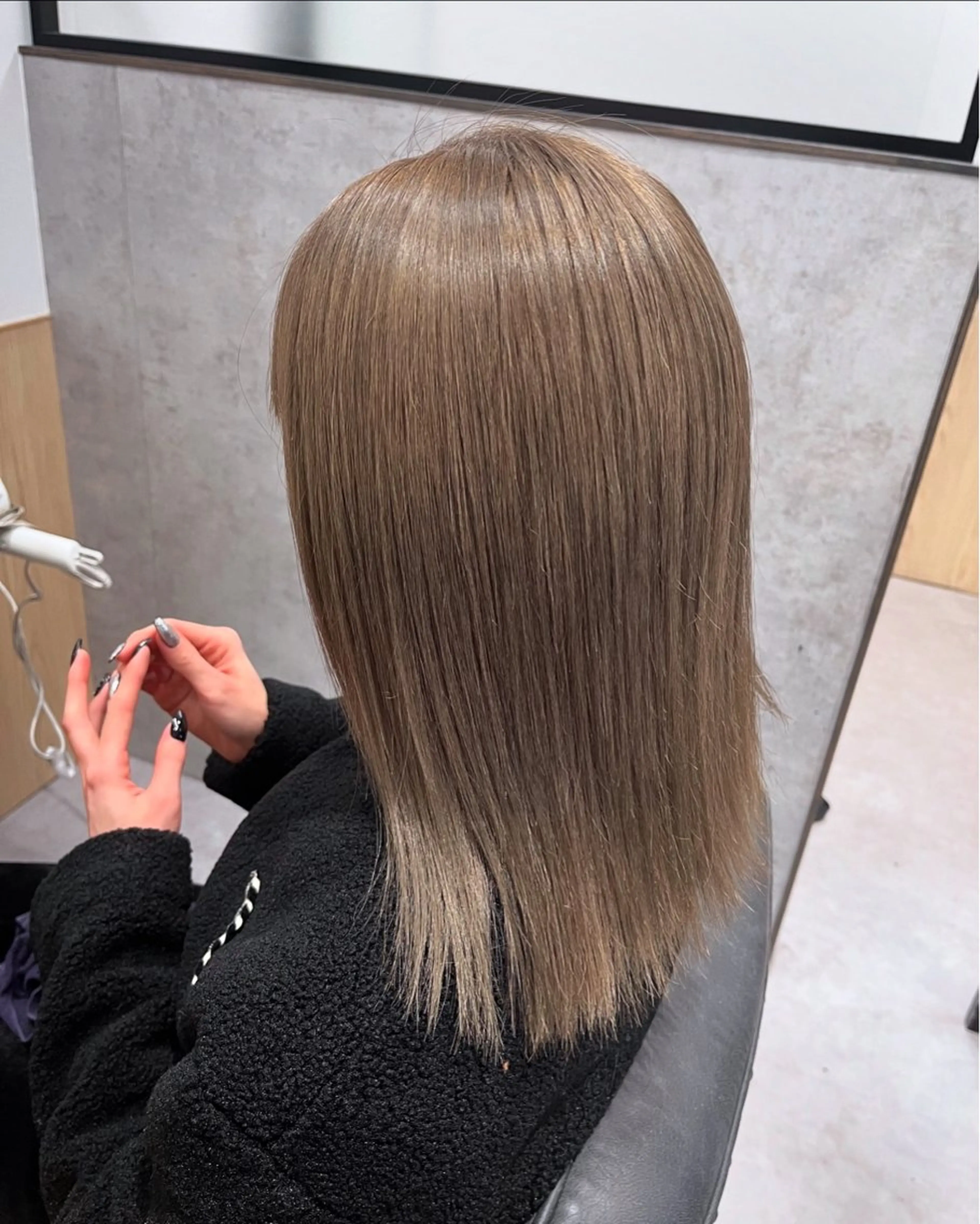 ミディアム カラー ヘアカラー 🦋 韓国hair 🖤 RAMのヘアスタイル