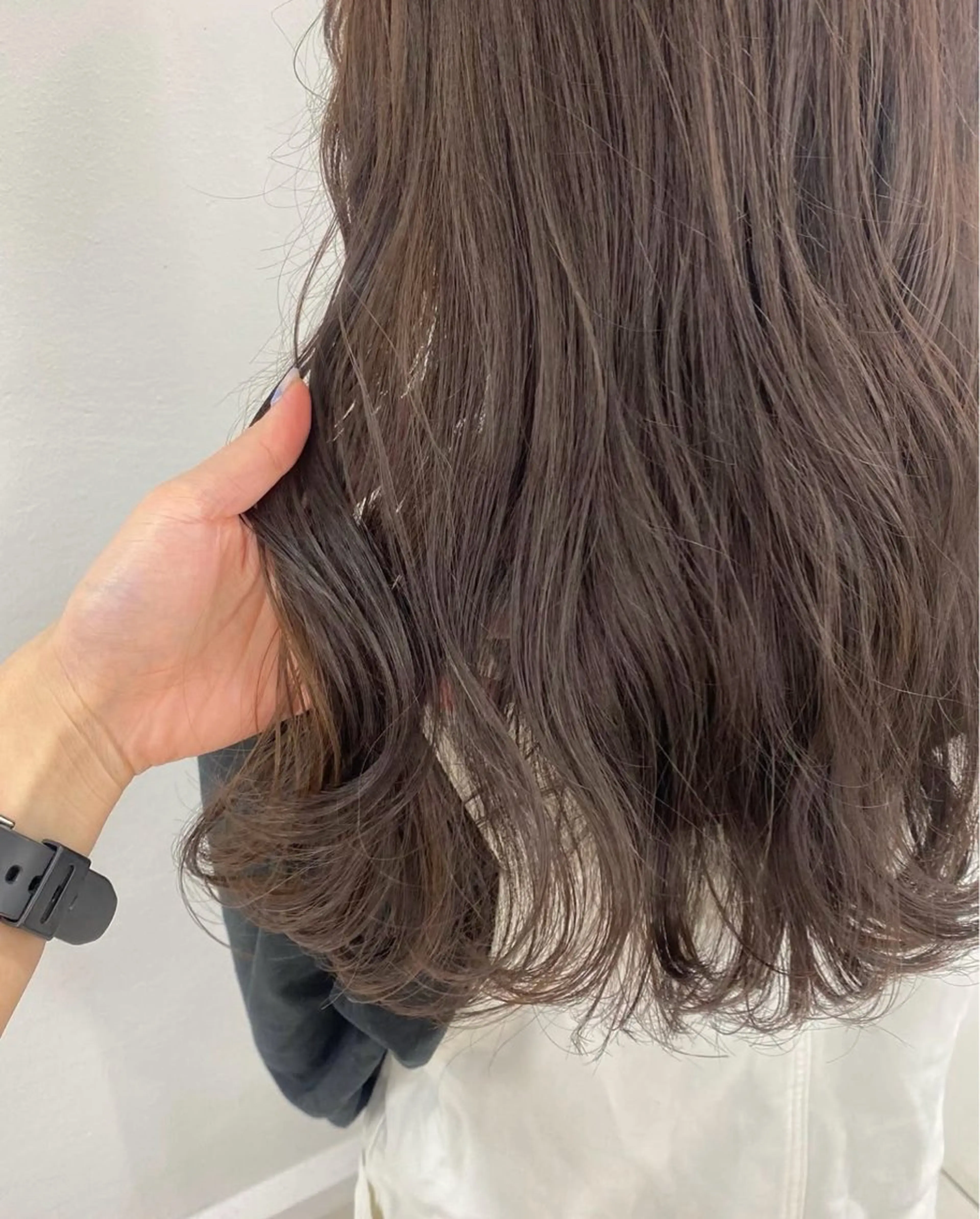 ロング カラー ブリーチ 透明感カラー グレージュ ブリーチなしカラー カット ヘアカラー トリートメント 🖤顔まわり 盛れヘア⟡アズサ🖤のヘアスタイル