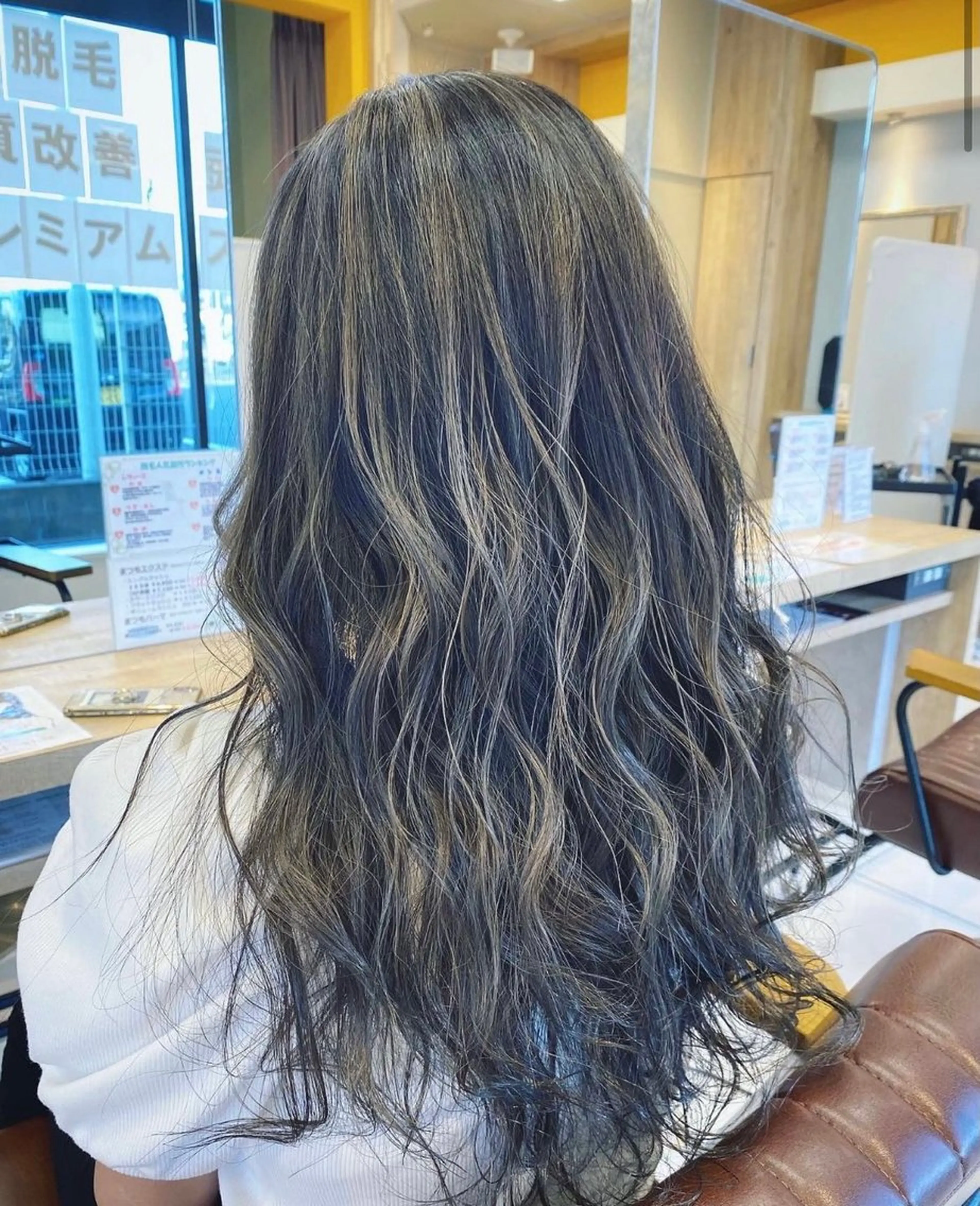 ロング カラー ヘアカラー 原田 龍之介のヘアスタイル